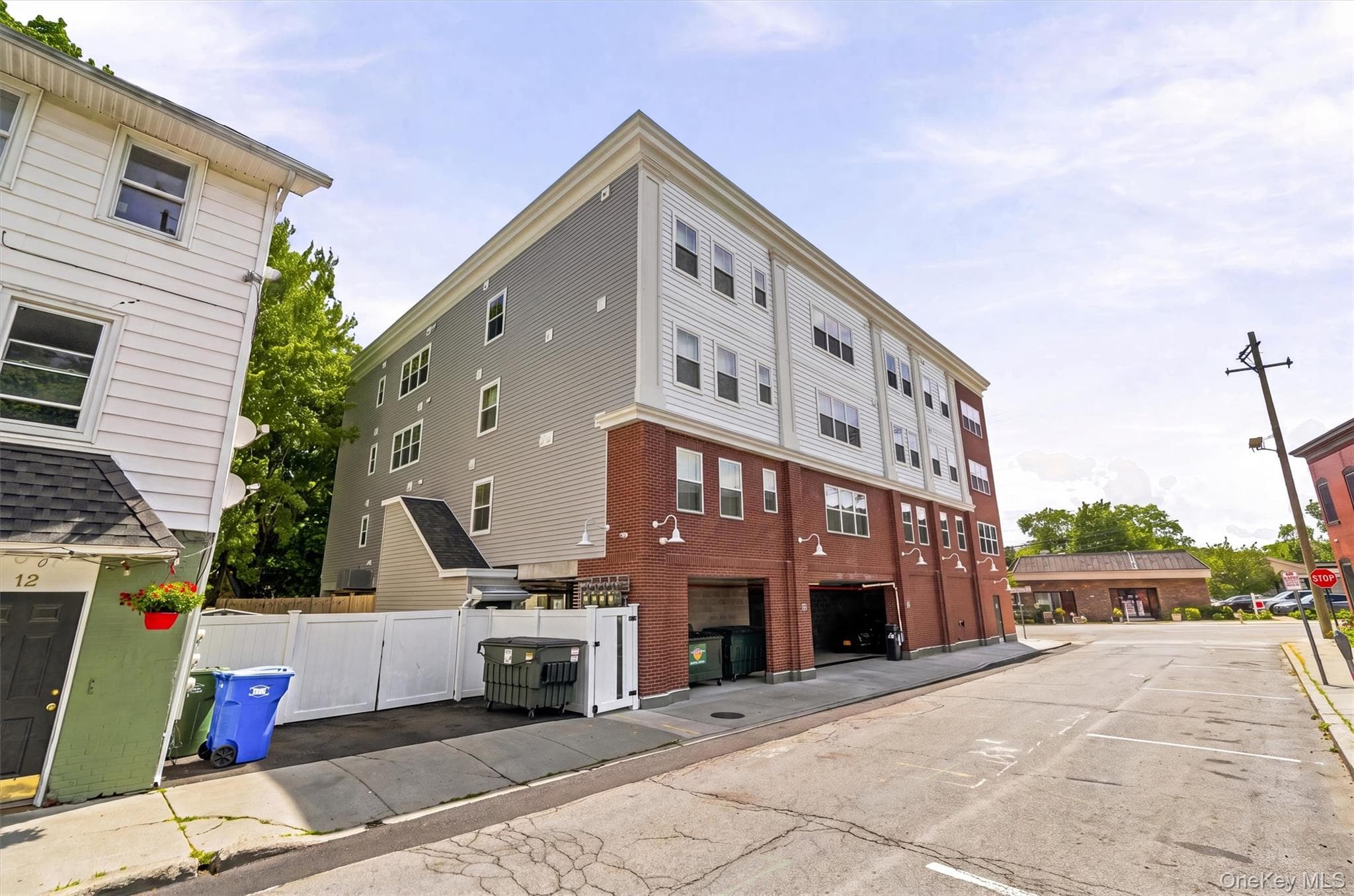 122 Greenwich Avenue thumbnail 25