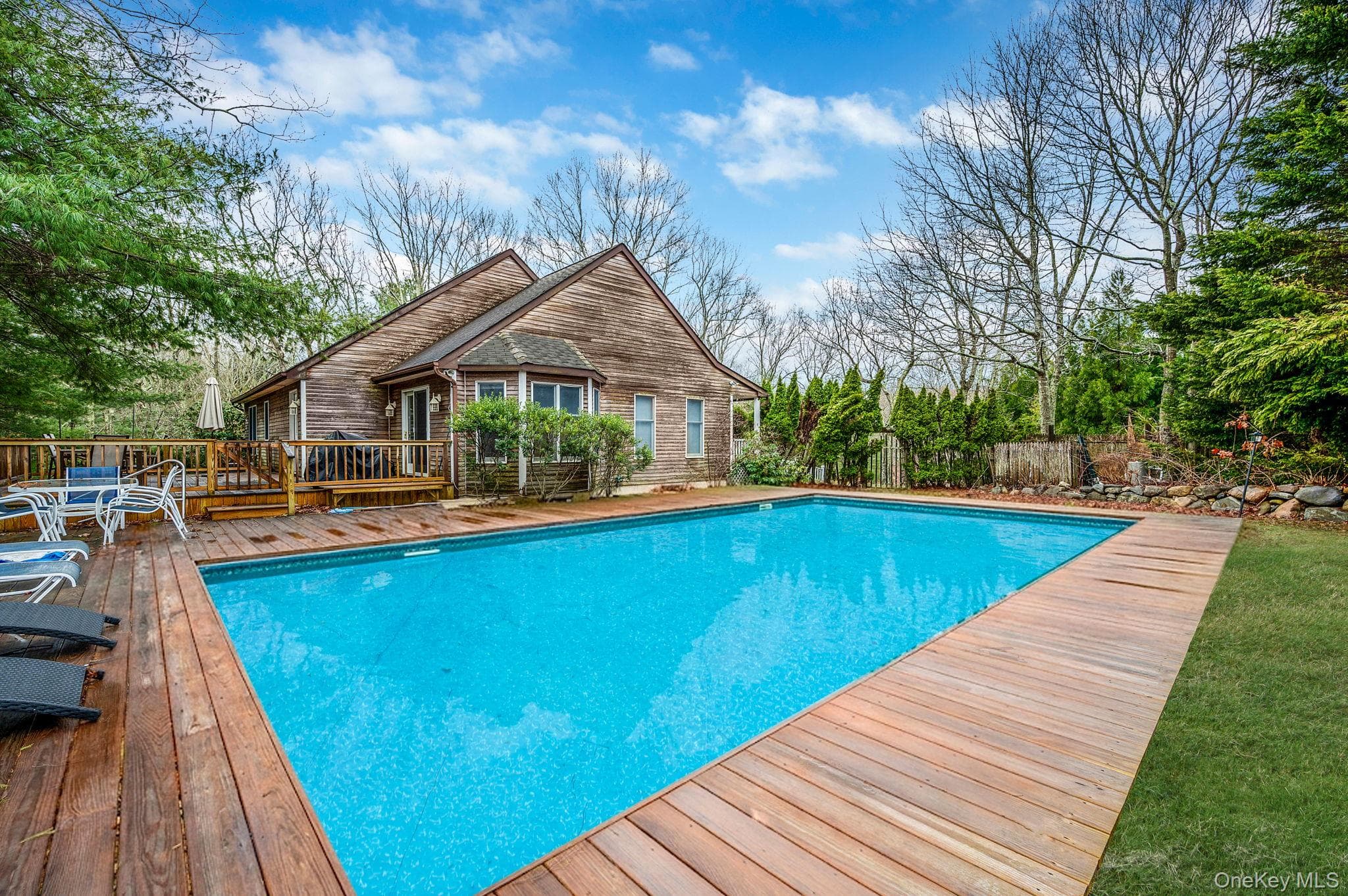 128 Springy Banks Road thumbnail 6