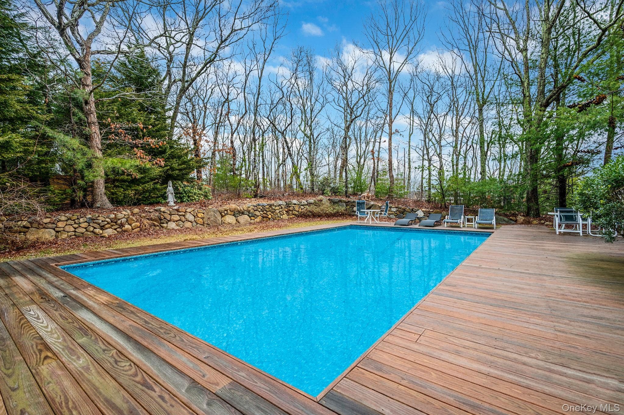 128 Springy Banks Road thumbnail 5