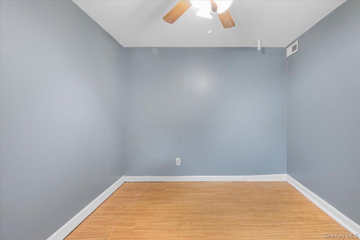 2891 Dewitt Place thumbnail 10