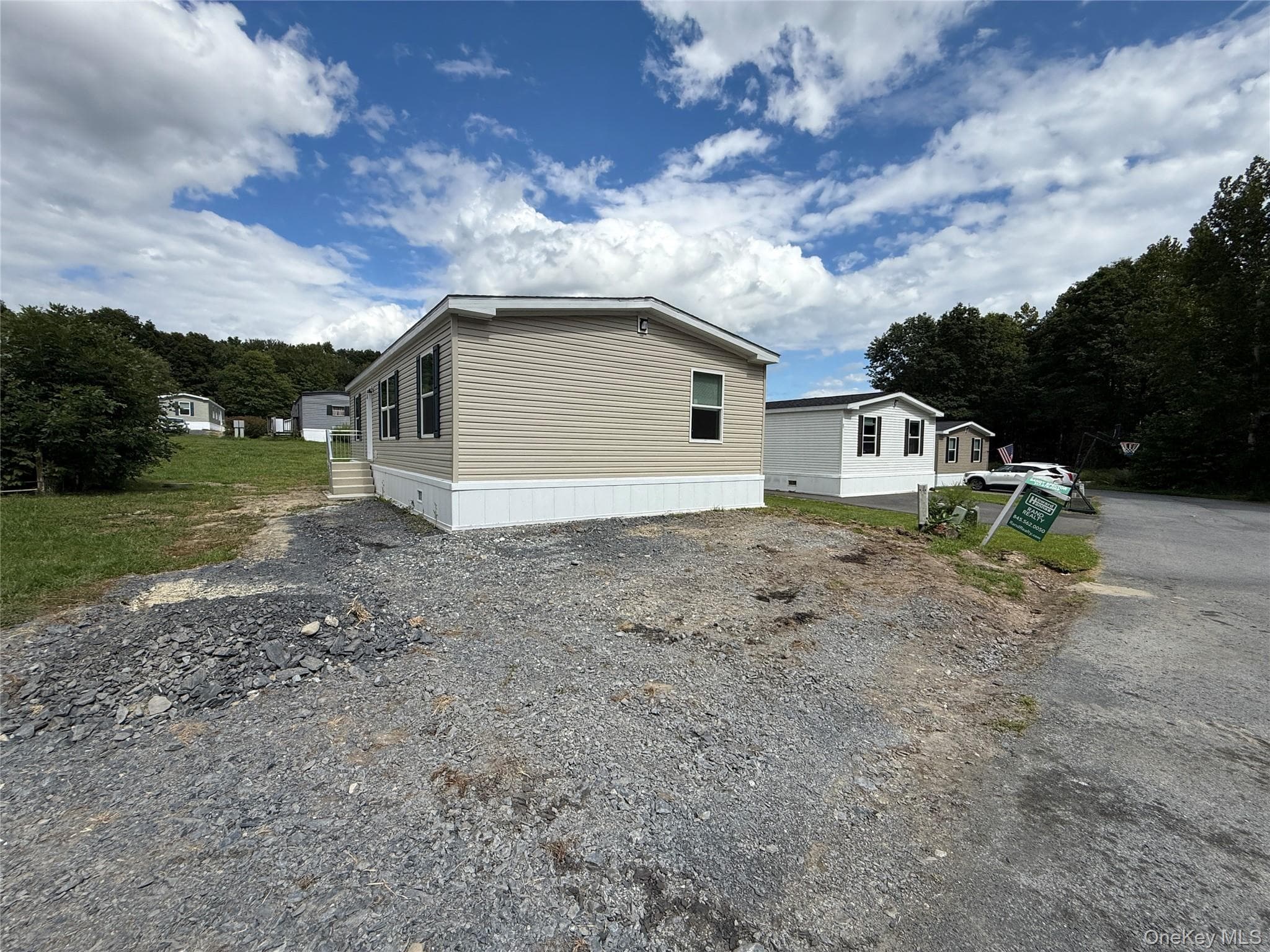 16 Shore Lane thumbnail 21