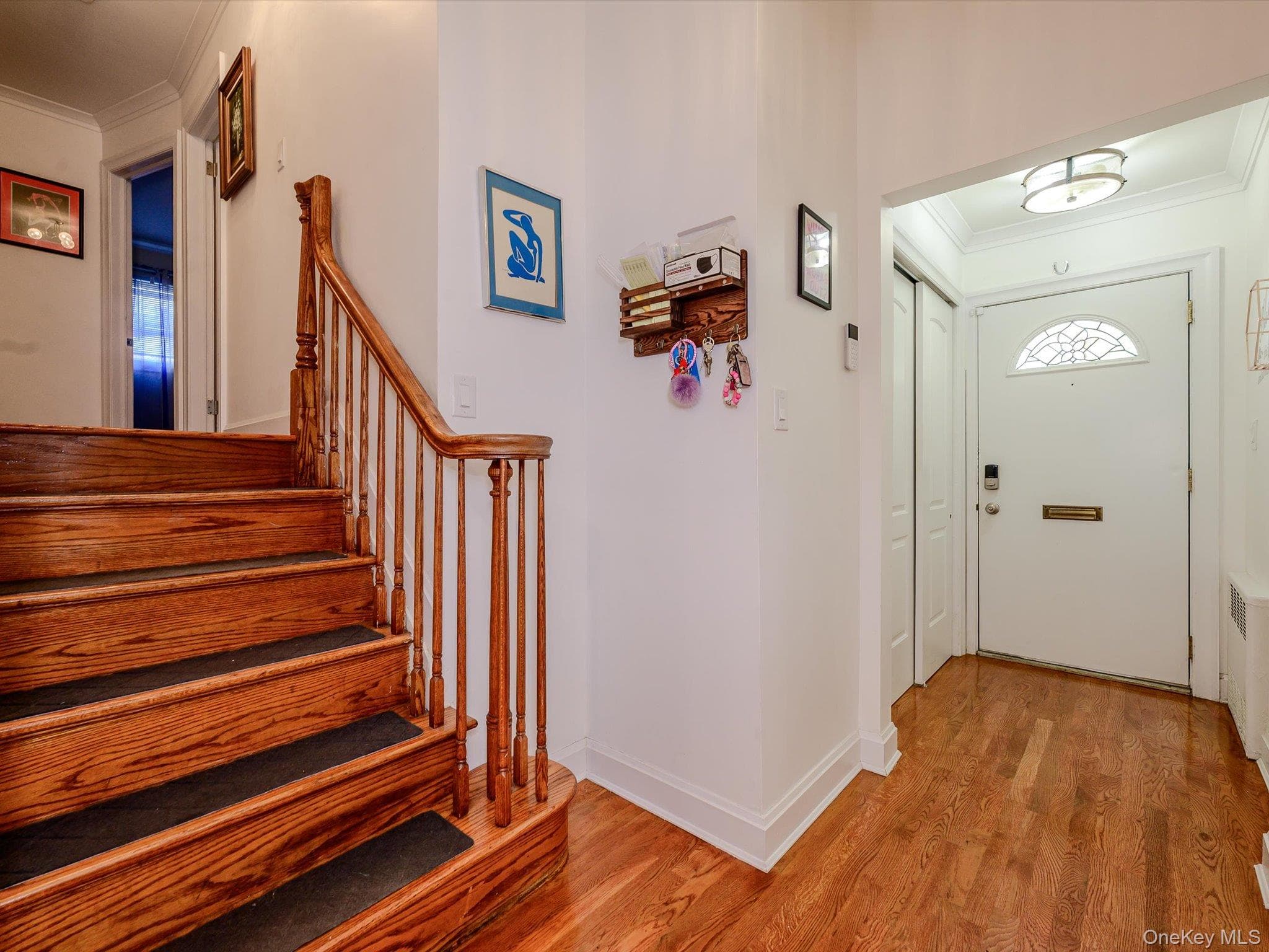 2182 Baylis Avenue thumbnail 3