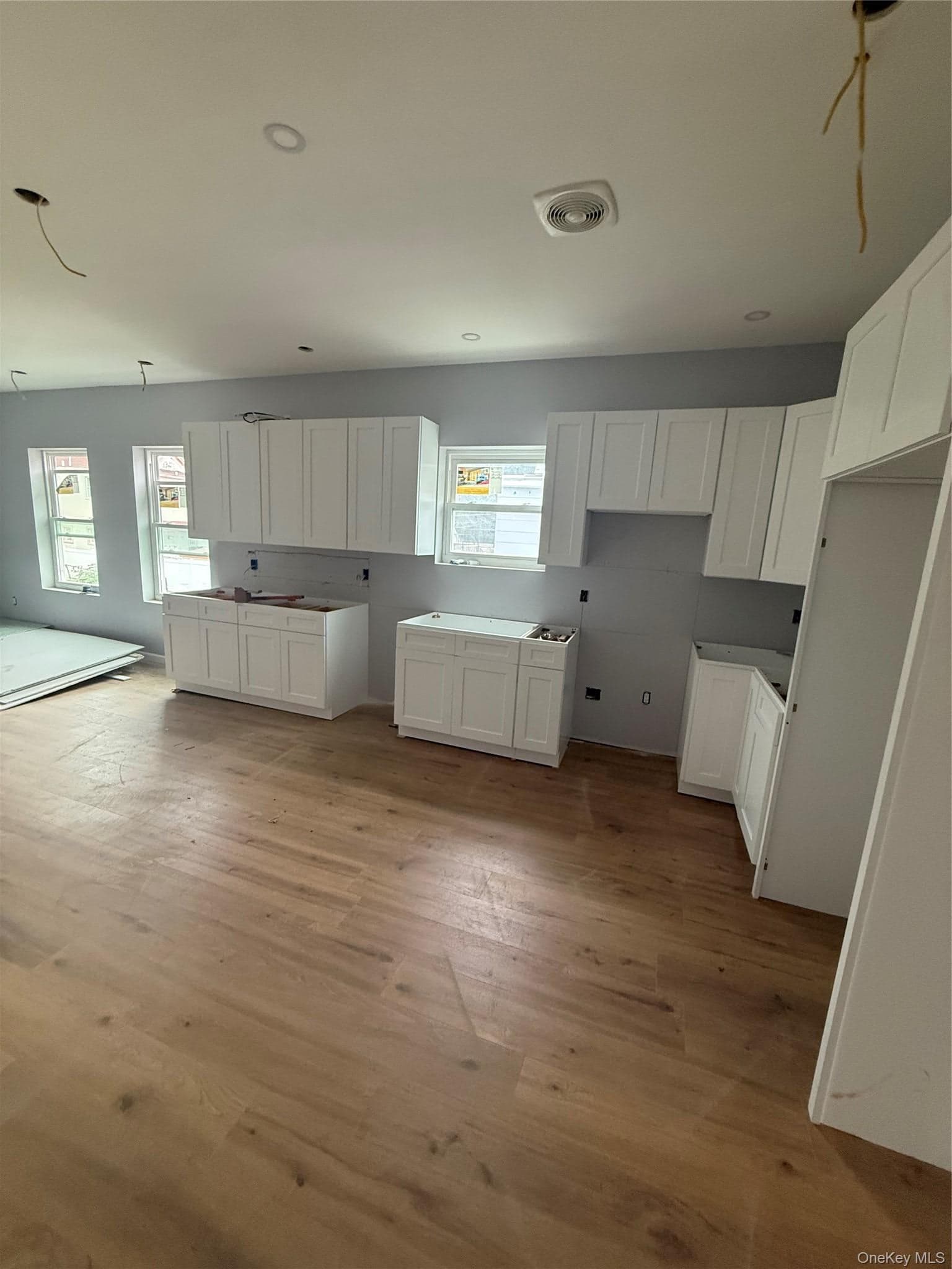 322 S 2nd Avenue thumbnail 20