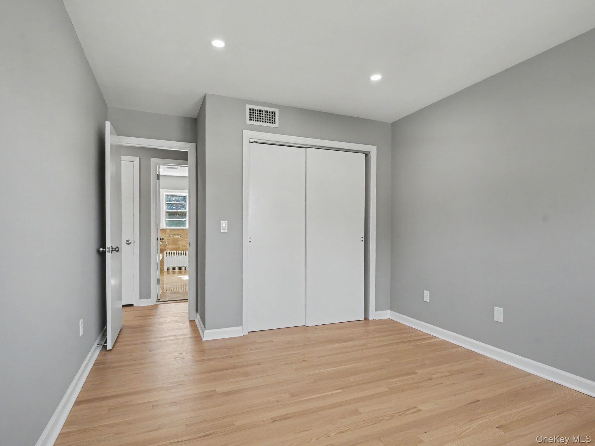 3 Livingston Street thumbnail 12