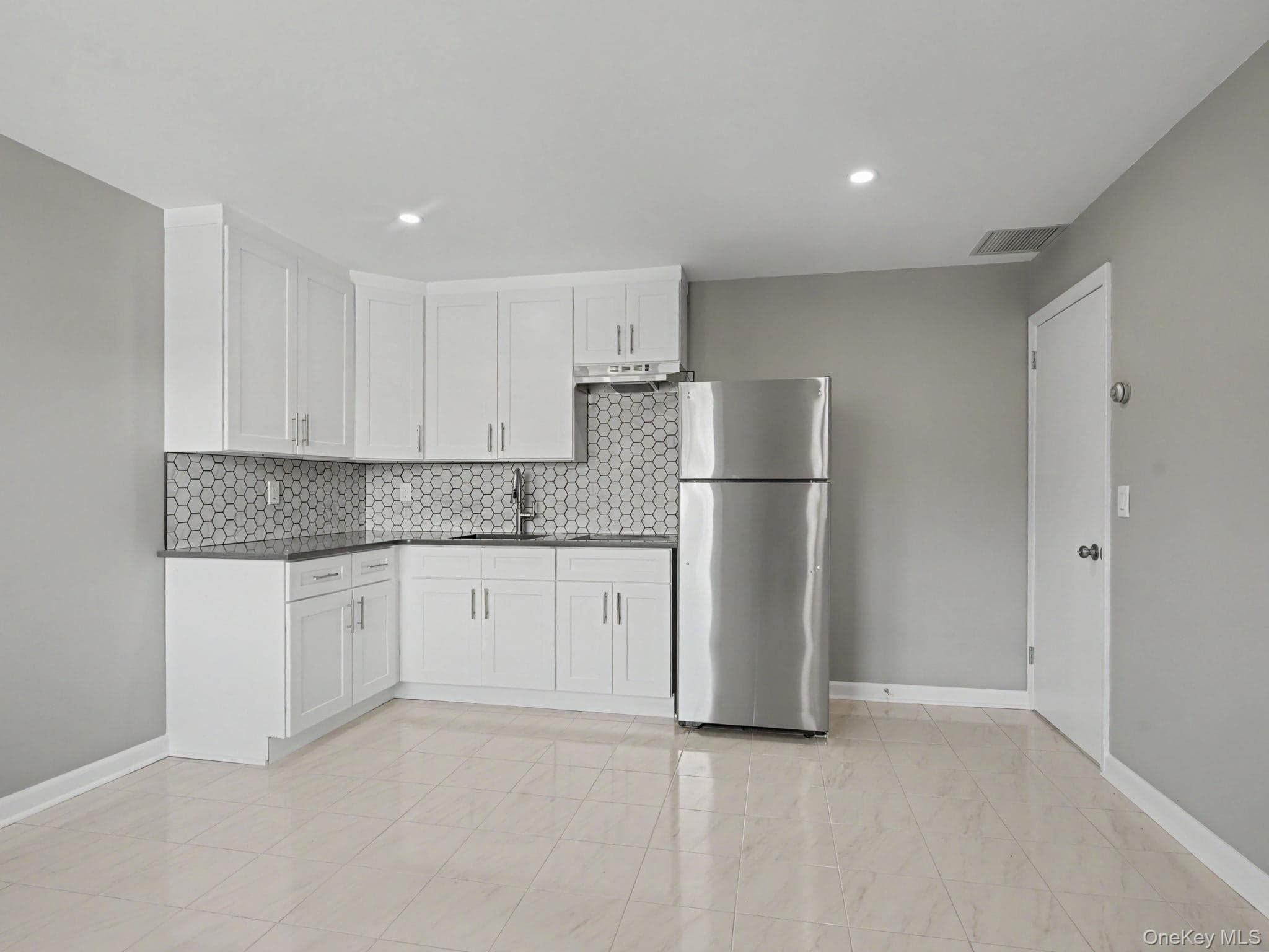 3 Livingston Street thumbnail 28