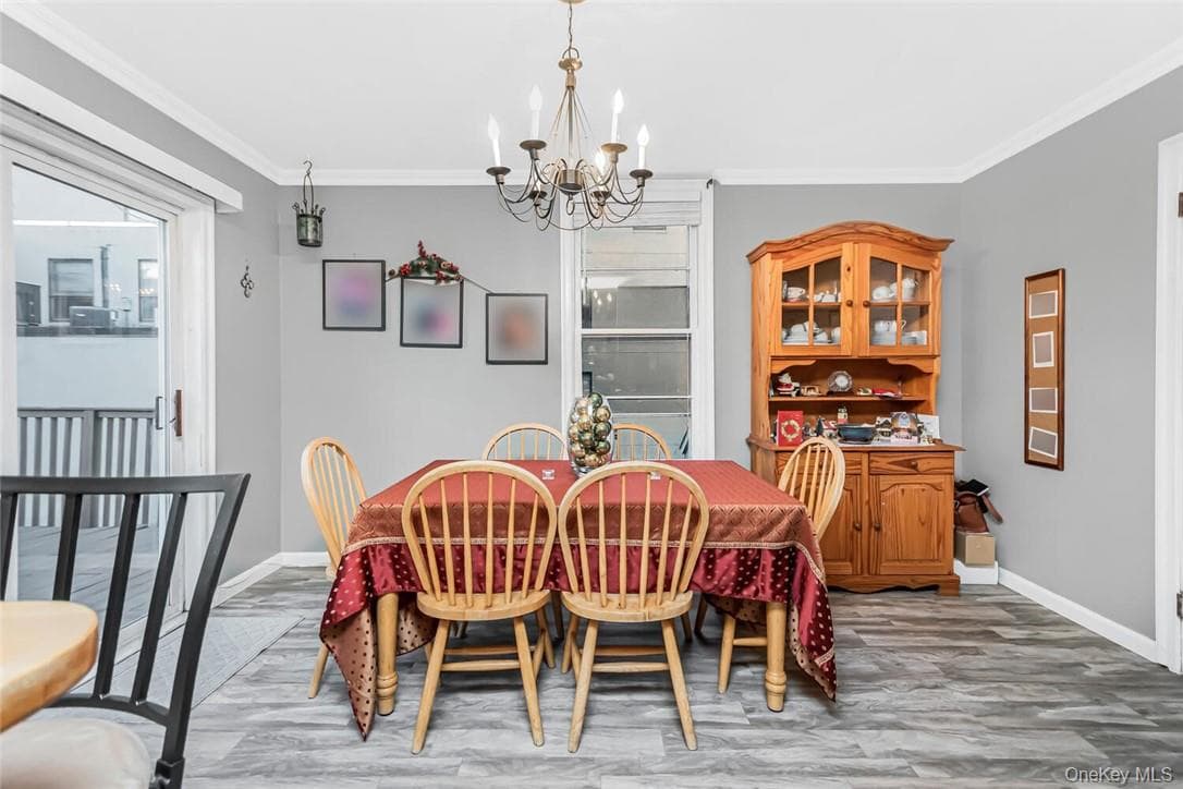 451 W 258th Street thumbnail 9