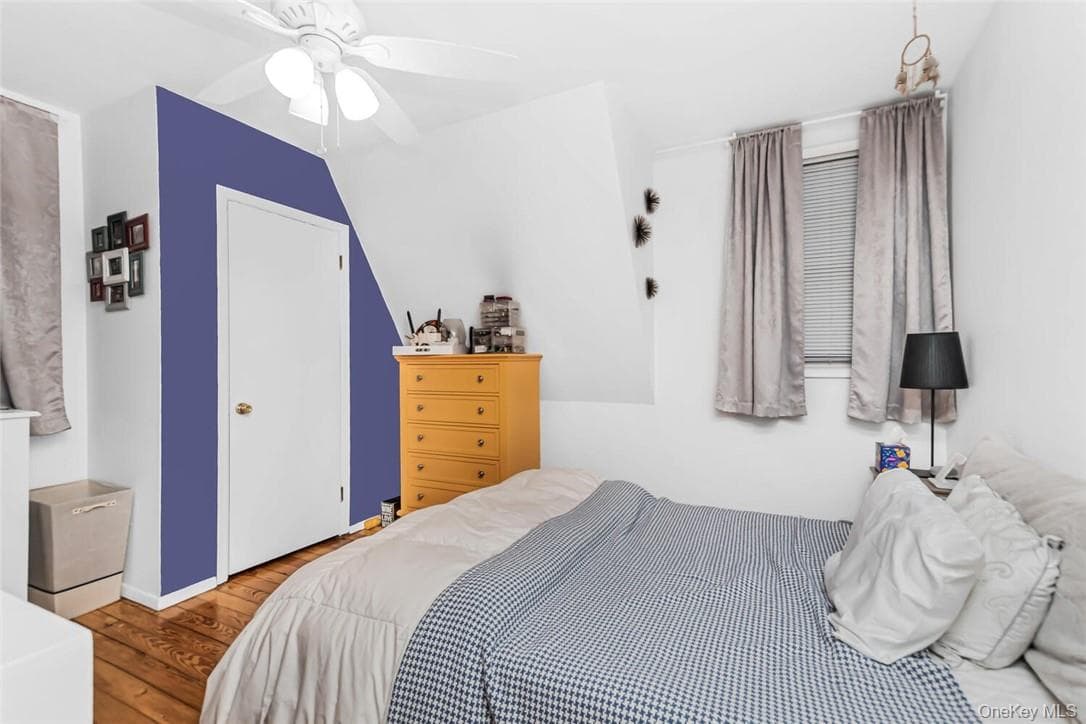 451 W 258th Street thumbnail 19