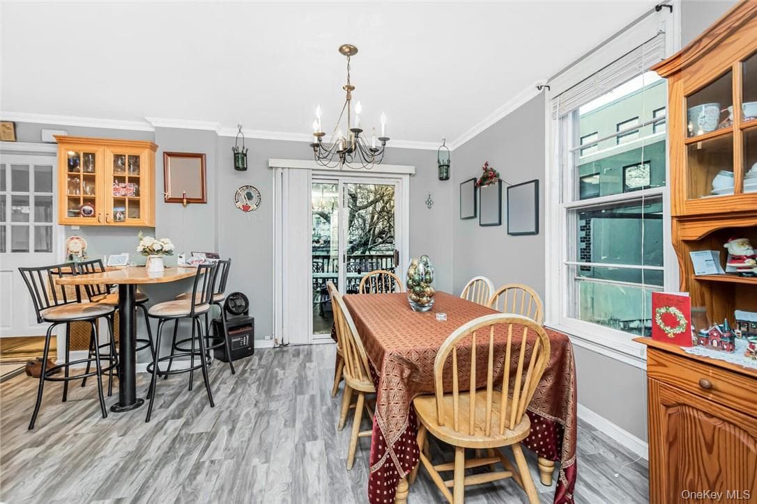 451 W 258th Street thumbnail 8