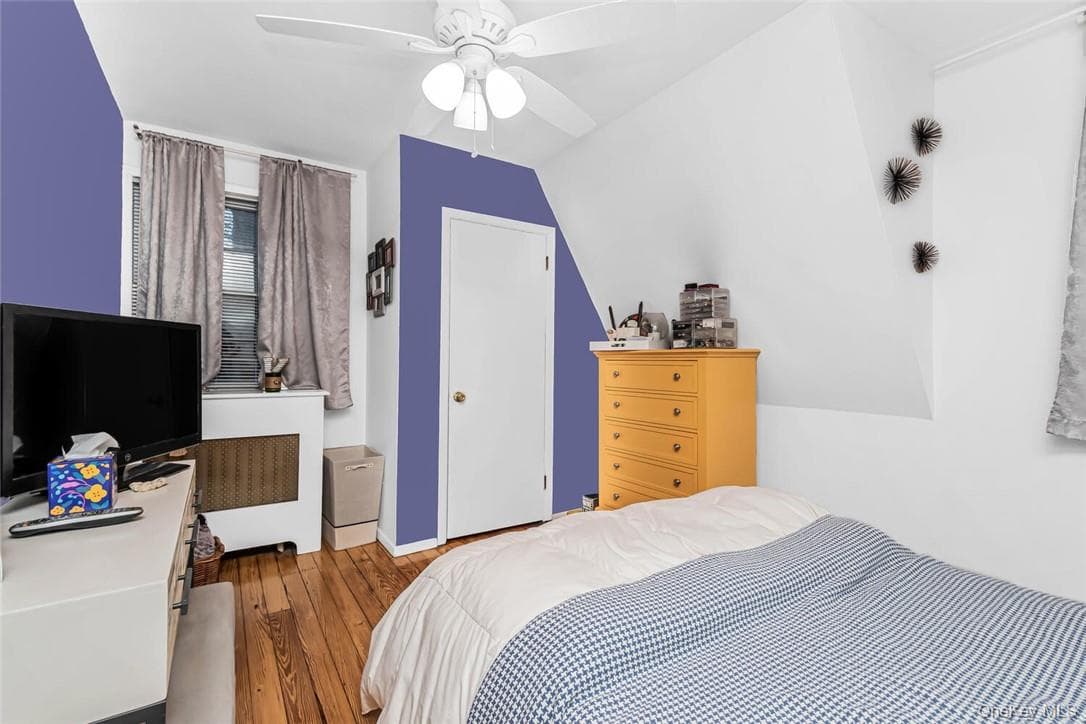 451 W 258th Street thumbnail 20