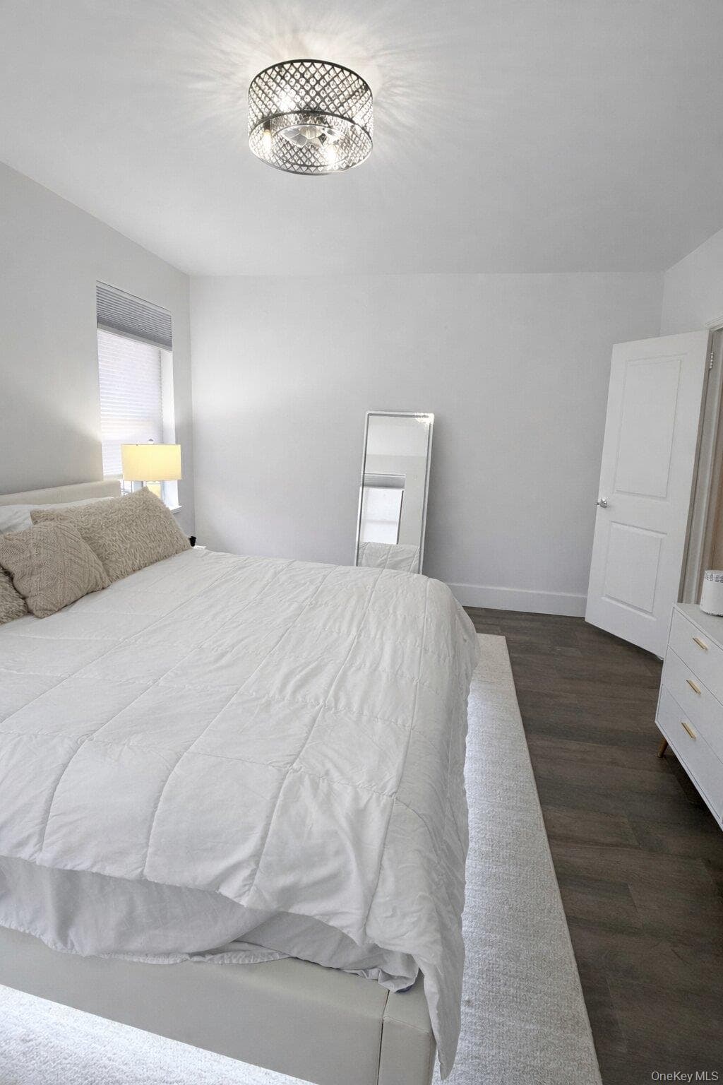 3000 Valentine Avenue Unit: 2E thumbnail 4