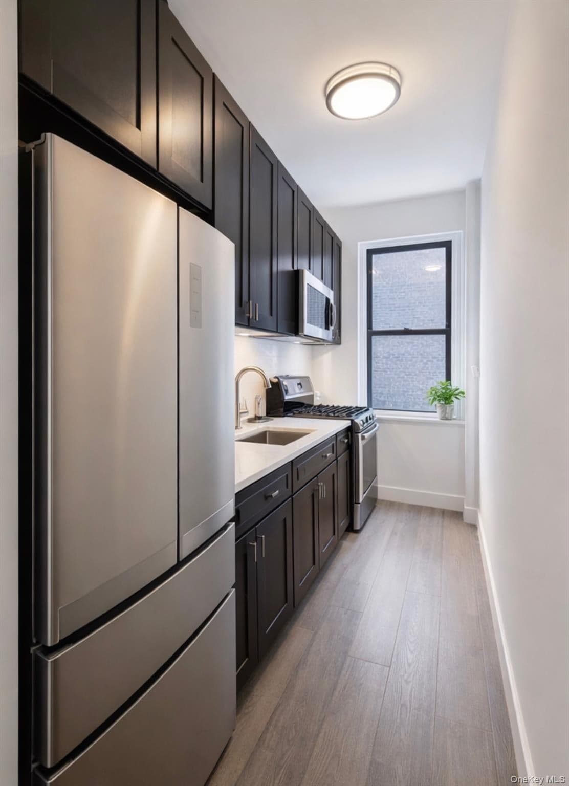 3000 Valentine Avenue Unit: 2E thumbnail 5