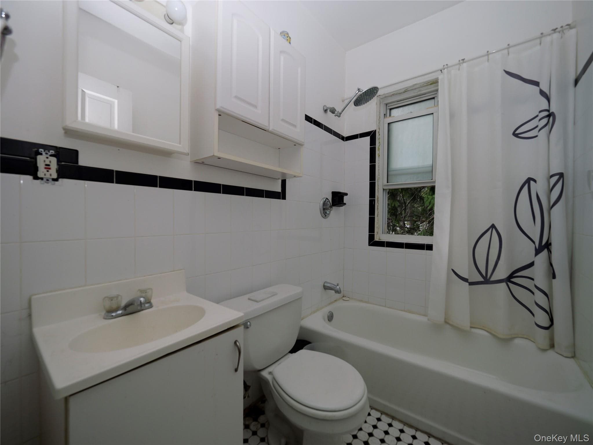 277 Grand Street thumbnail 15