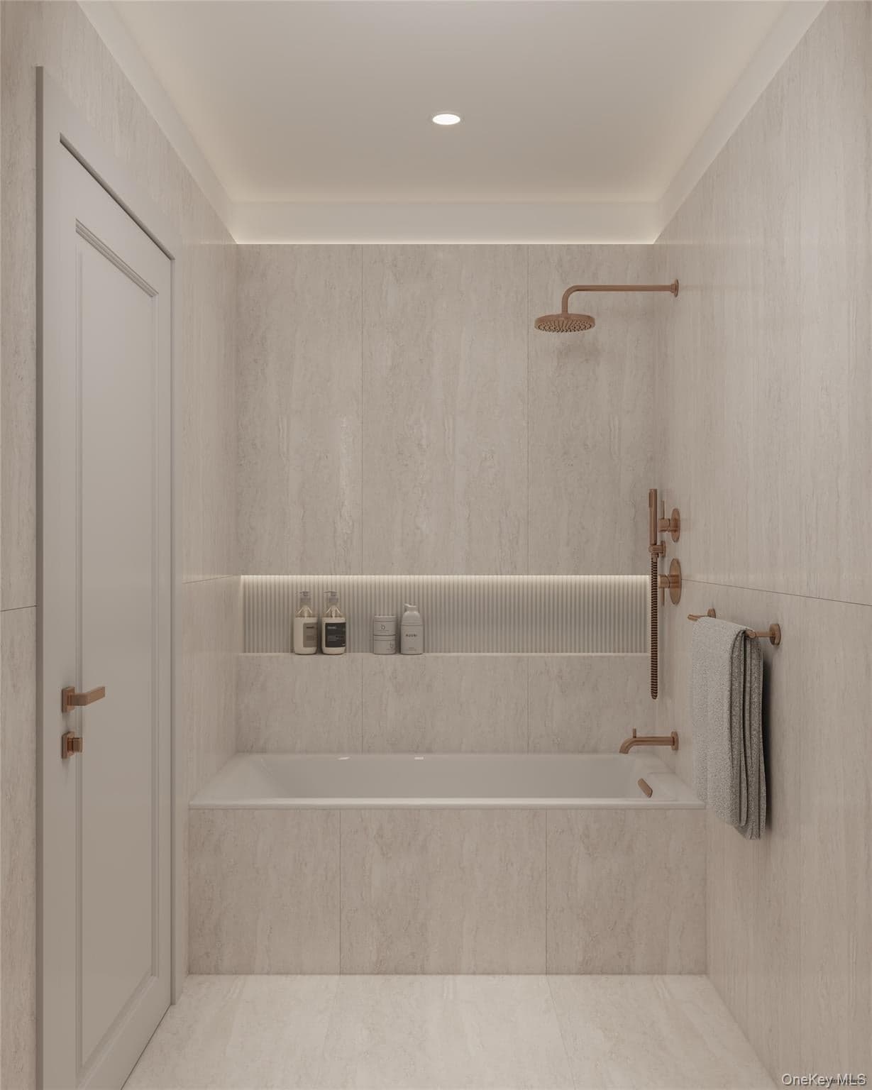 11-37 44th Drive Unit: 615 thumbnail 5