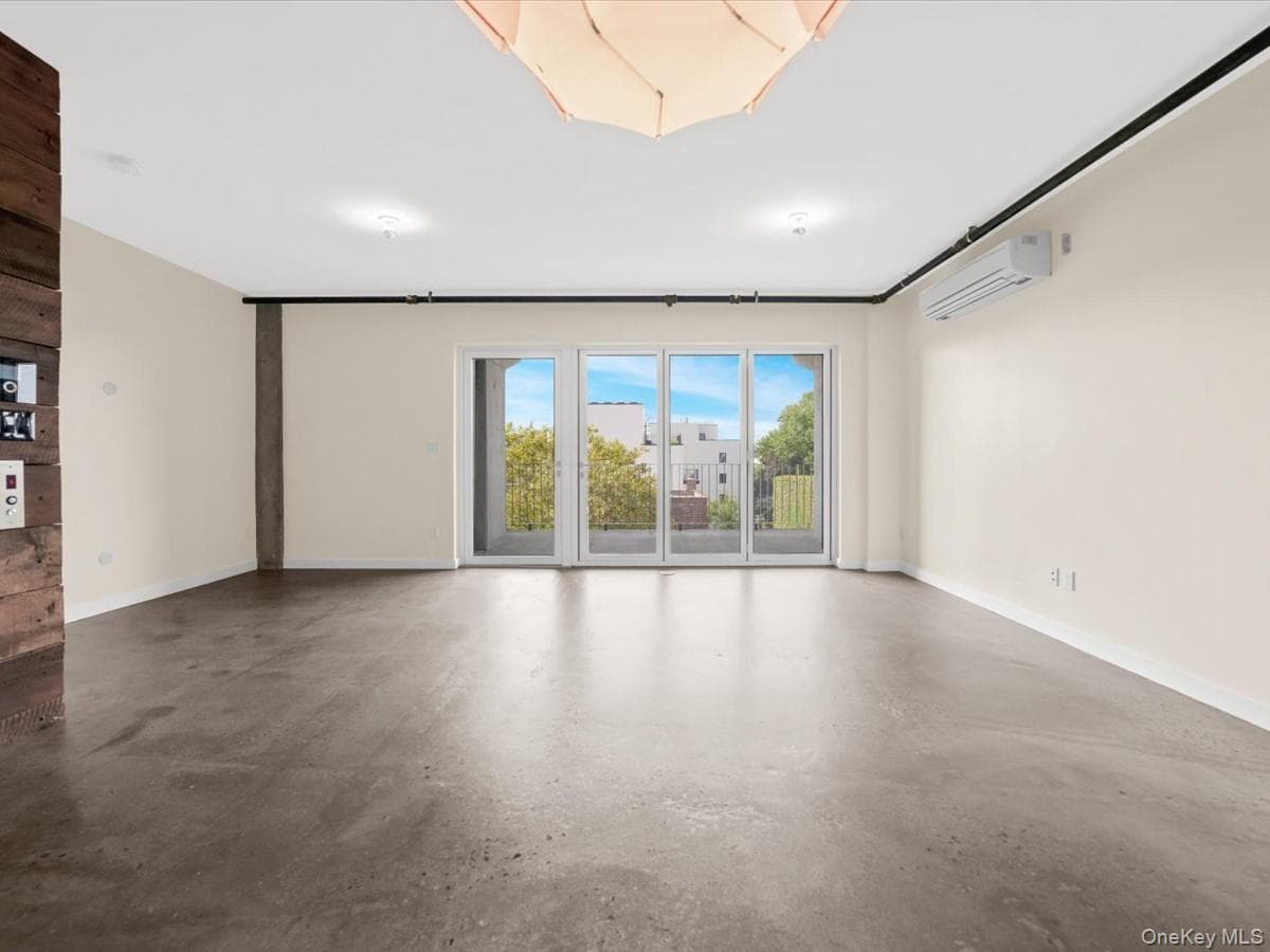 651 New York Avenue Unit: 503 thumbnail 3