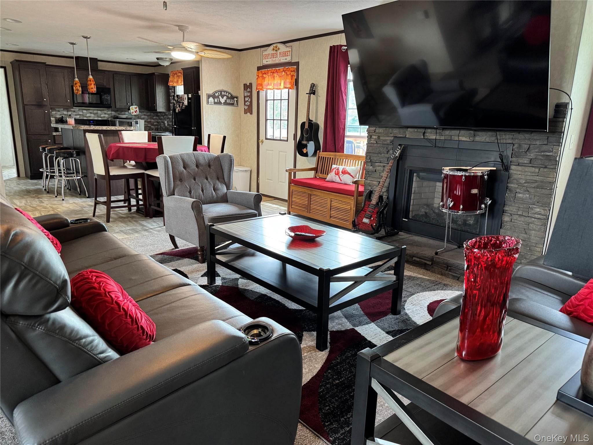 281 Perry Road thumbnail 5