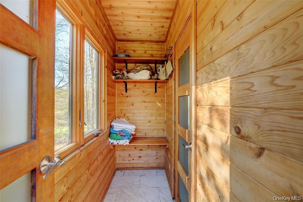380 Long Ridge Road thumbnail 36