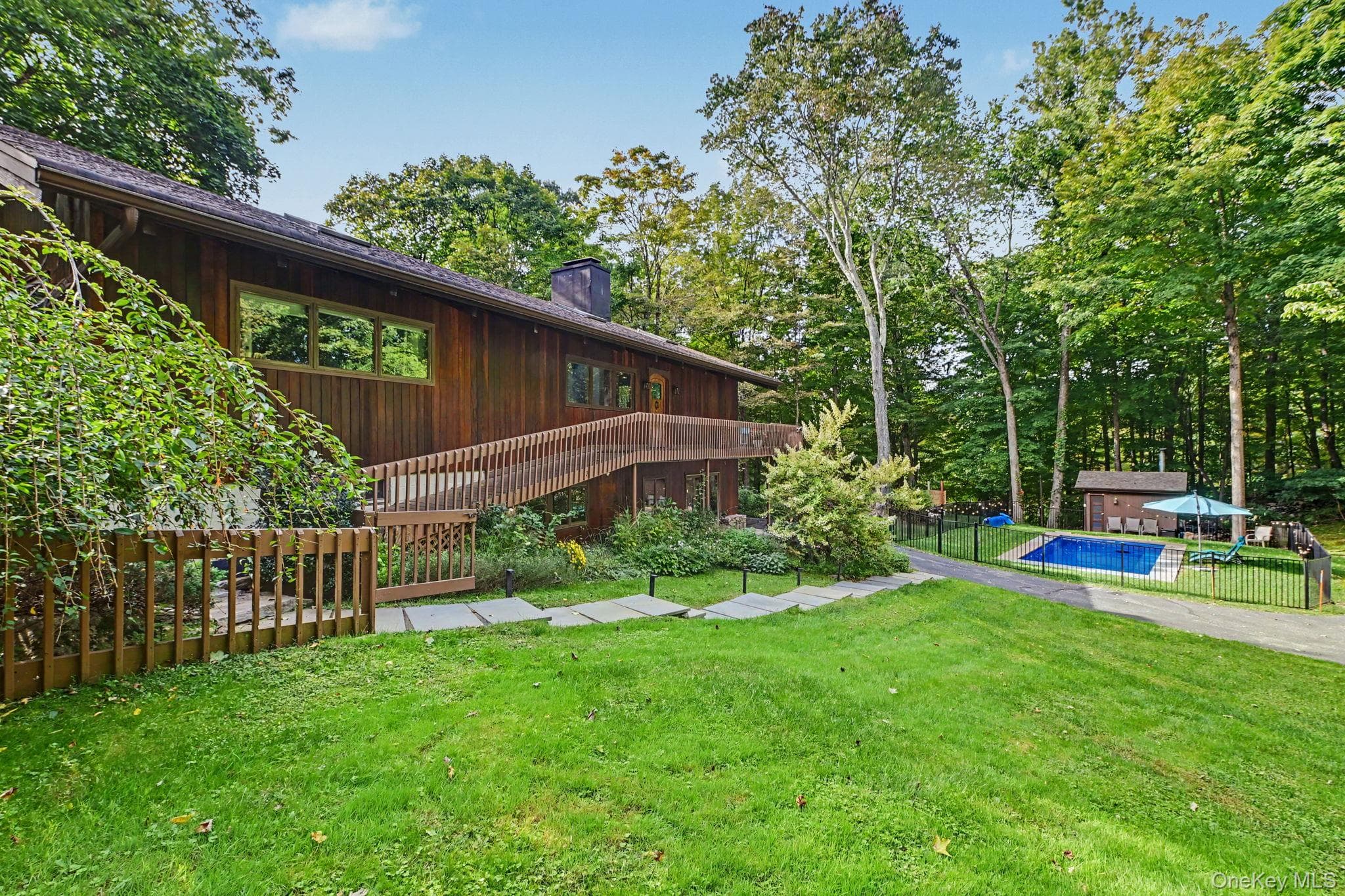 380 Long Ridge Road thumbnail 28