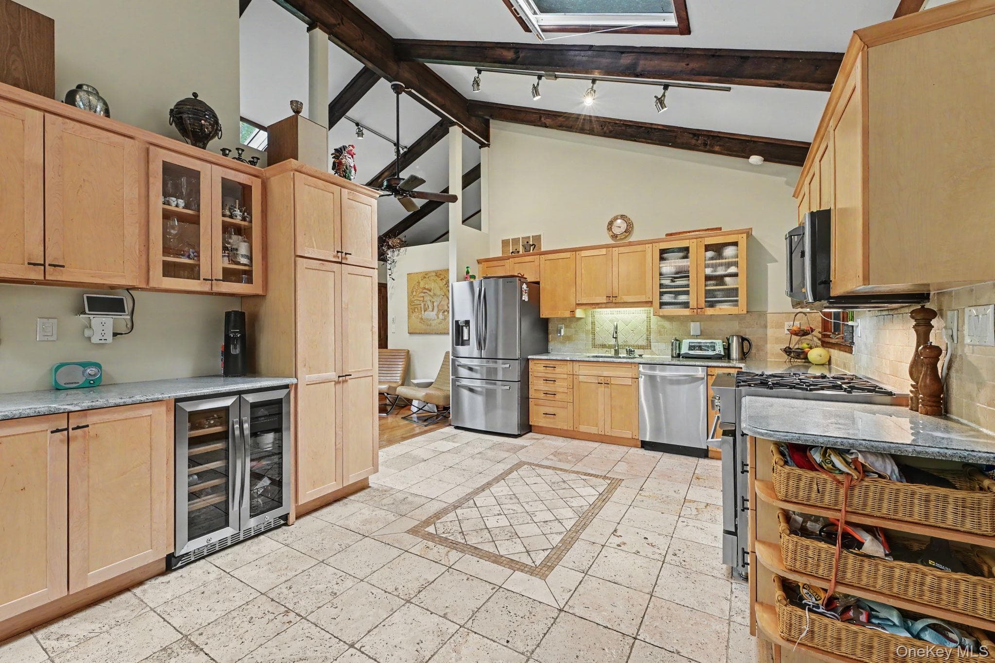 380 Long Ridge Road thumbnail 11