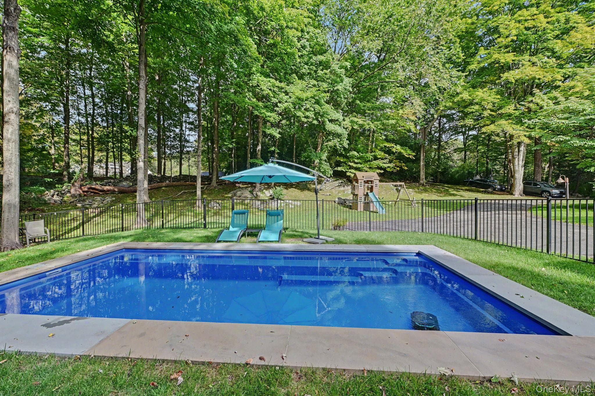 380 Long Ridge Road thumbnail 31