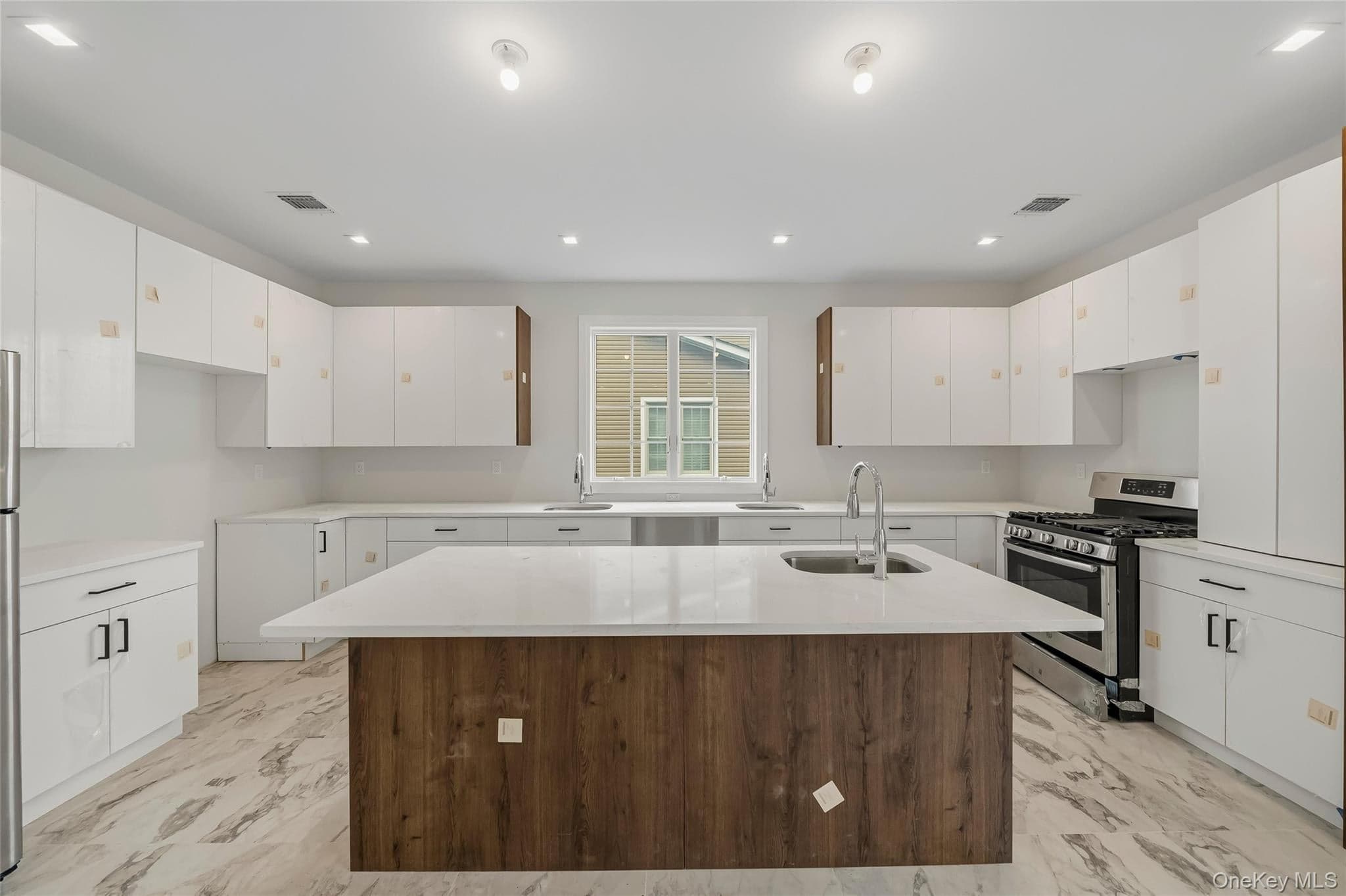 51 Van Arsdale Road thumbnail 19