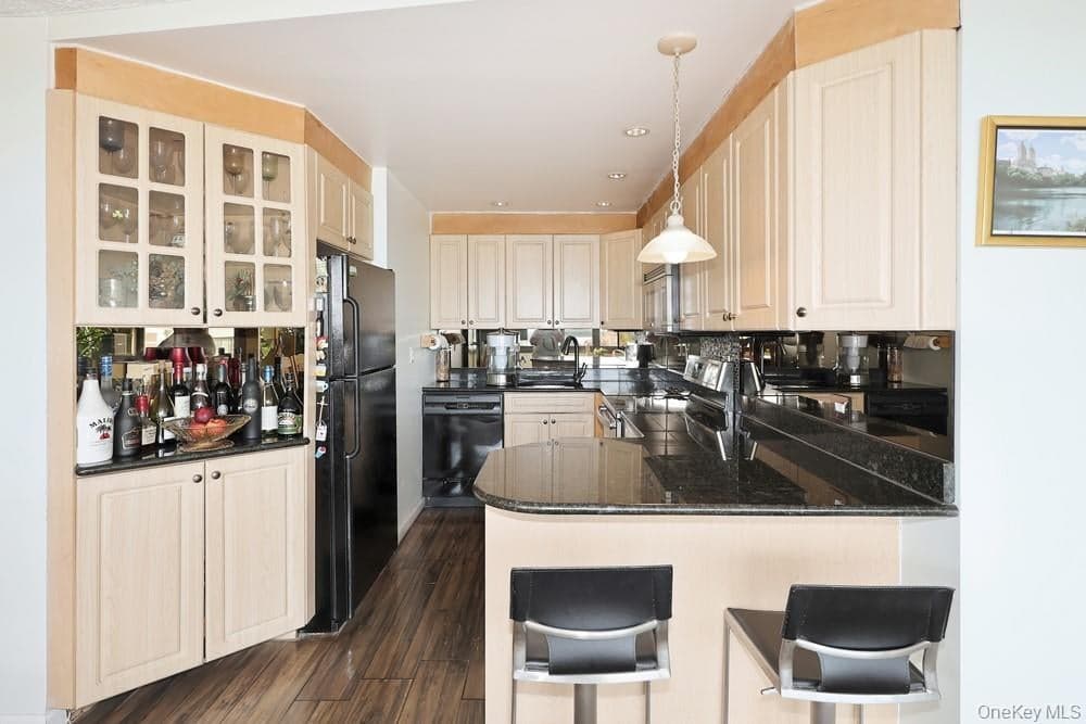10-34 166th Street Unit: 9D thumbnail 16