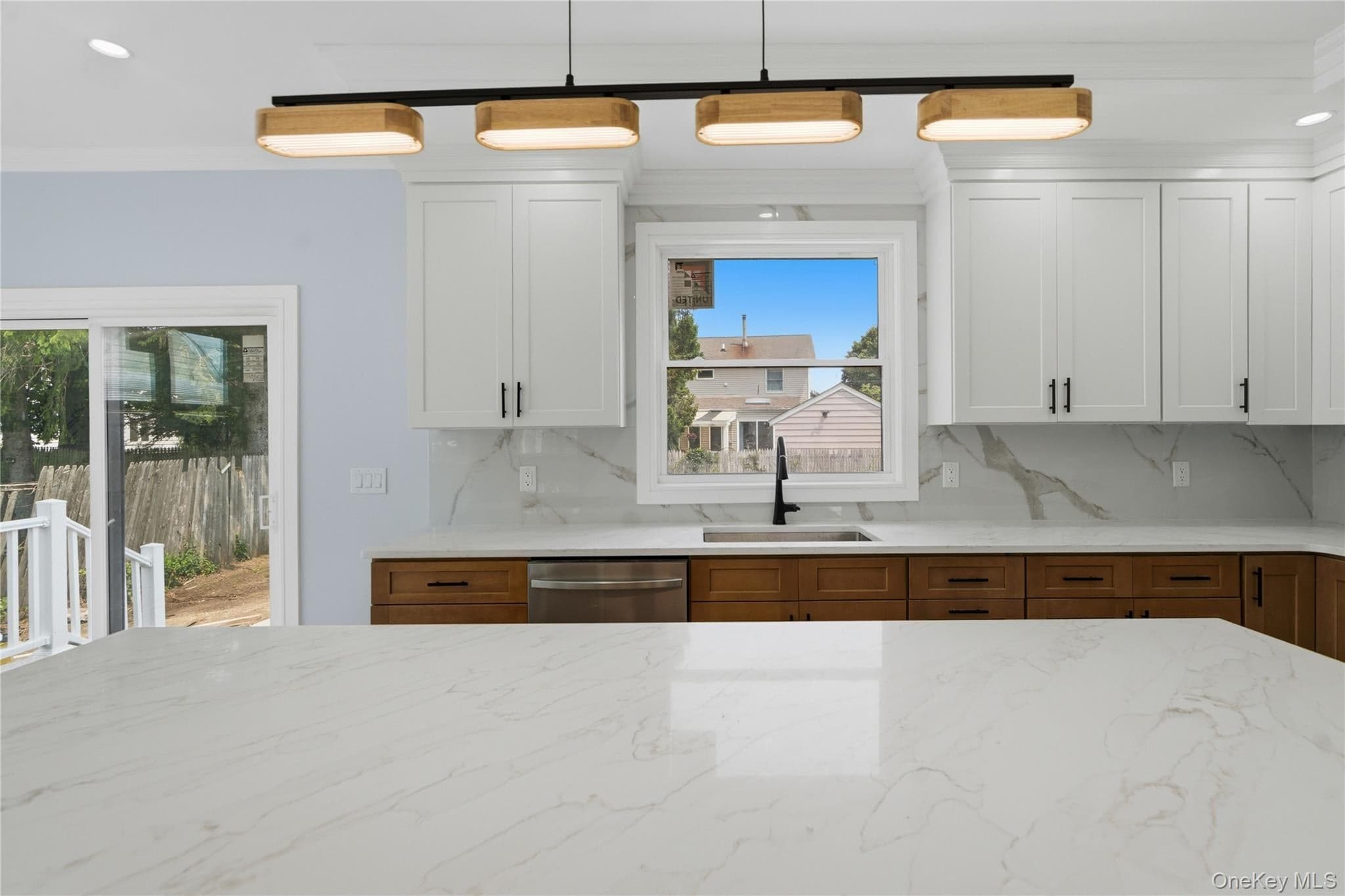 145 Bethpage Road thumbnail 14