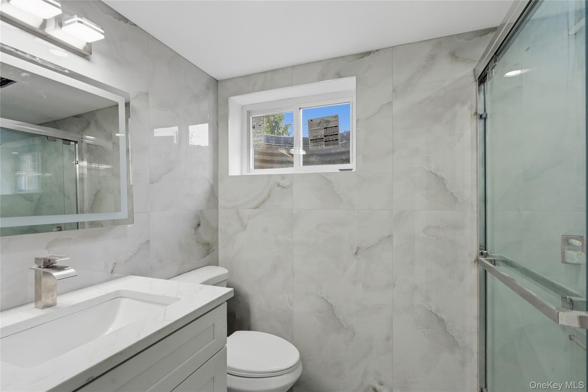 145 Bethpage Road thumbnail 31