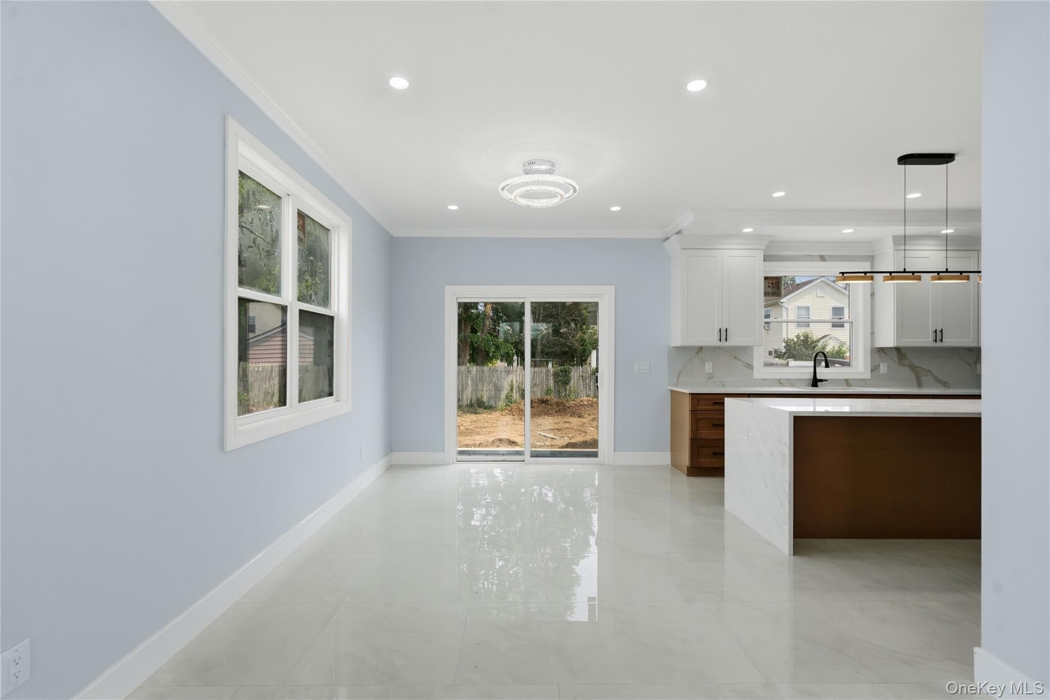145 Bethpage Road thumbnail 8