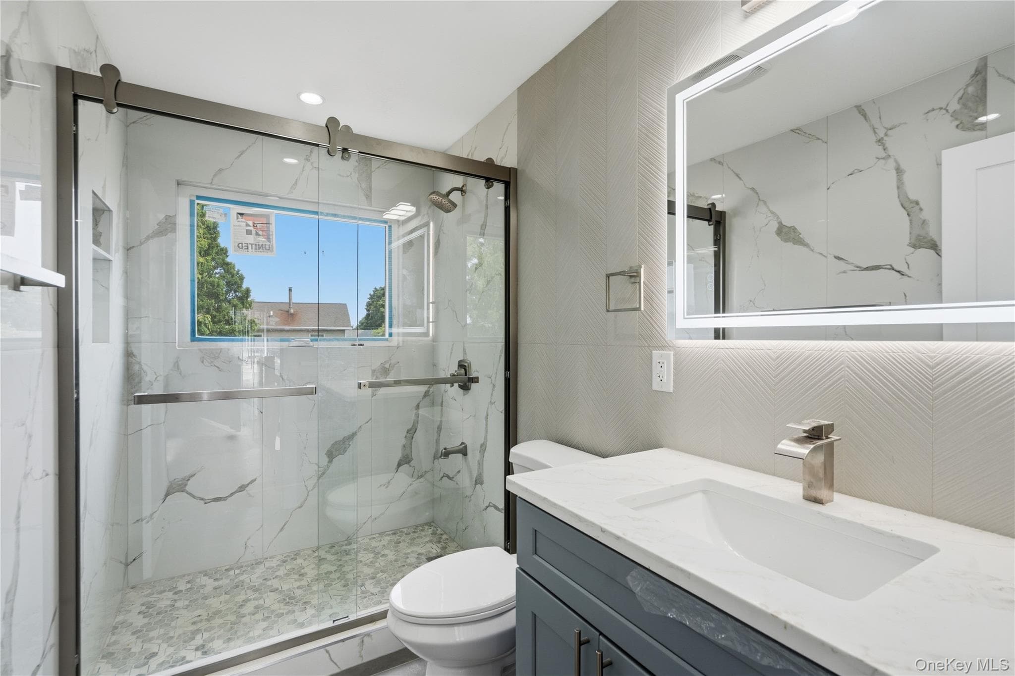 145 Bethpage Road thumbnail 23