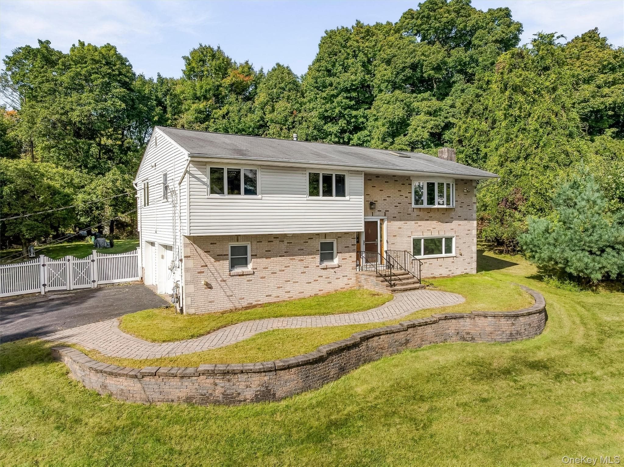 58 Regina Road thumbnail 3