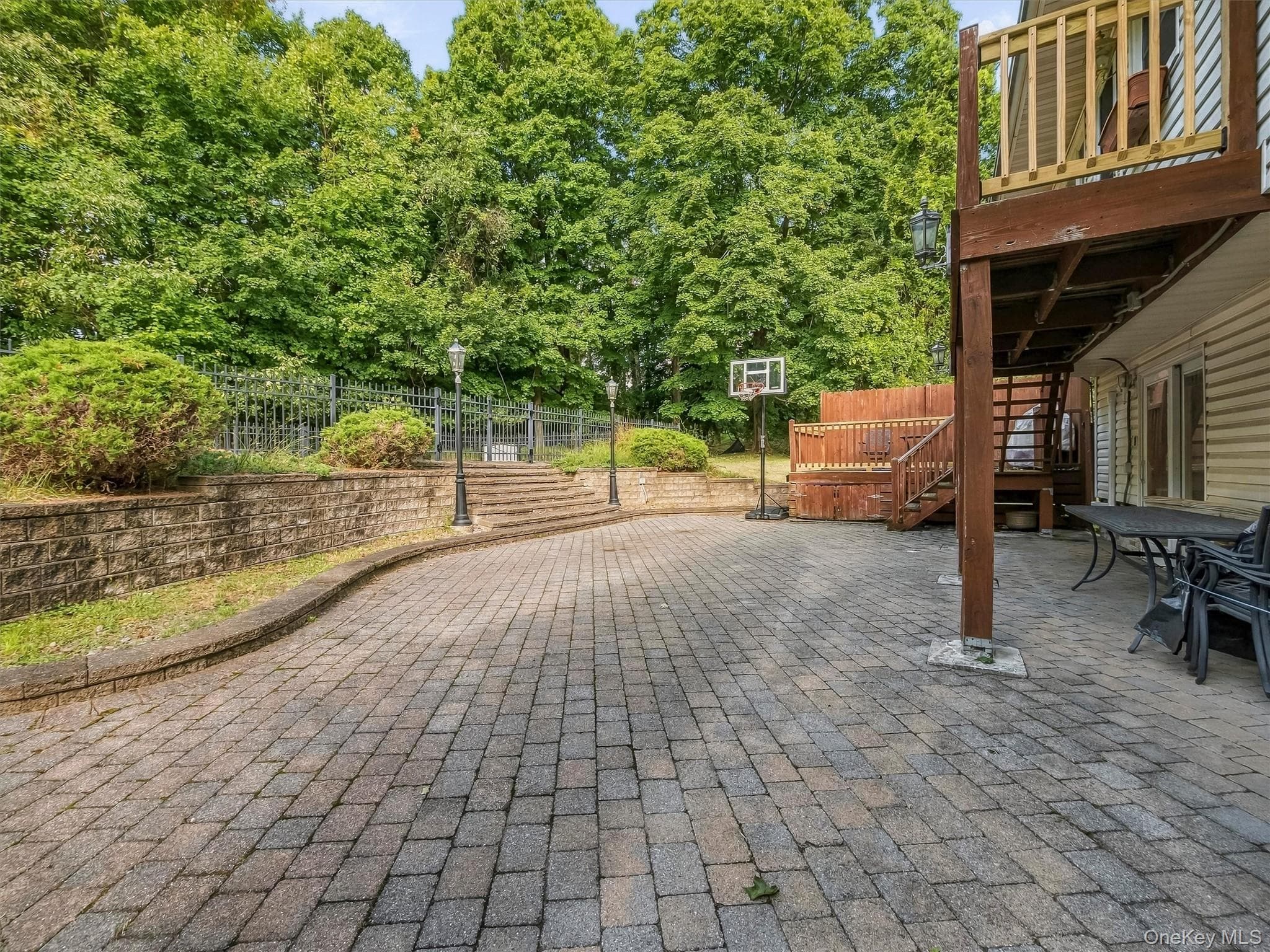 58 Regina Road thumbnail 33