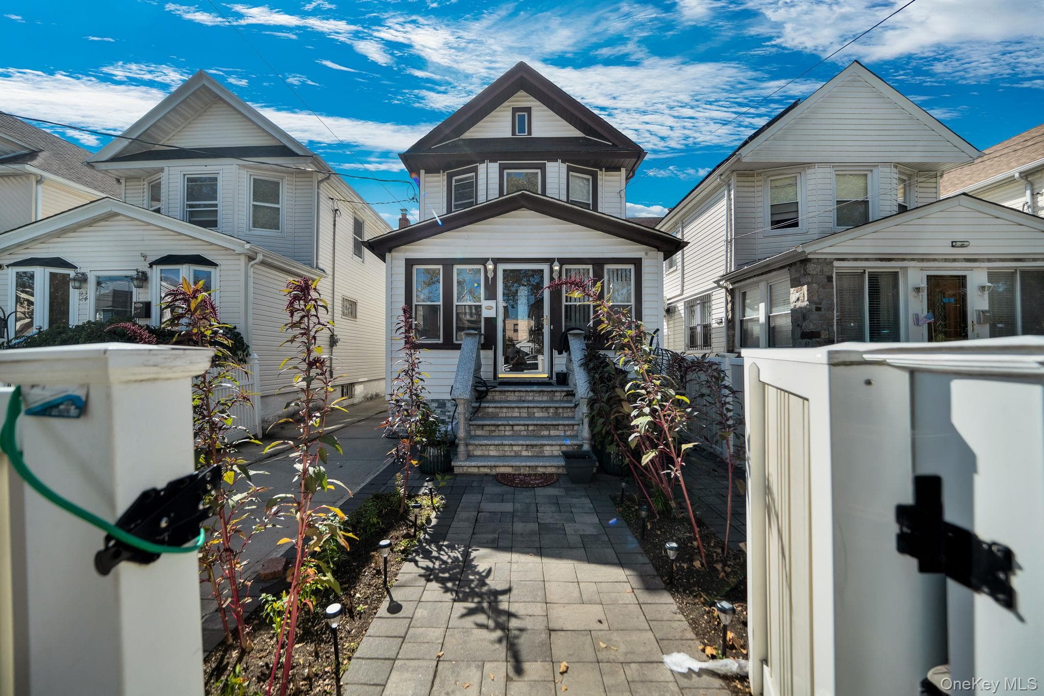 9322 201st Street thumbnail 40