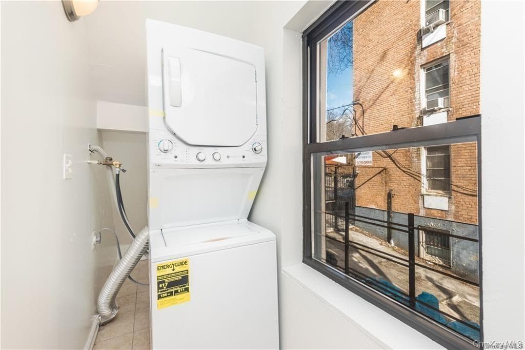 204 W 260th Street thumbnail 7