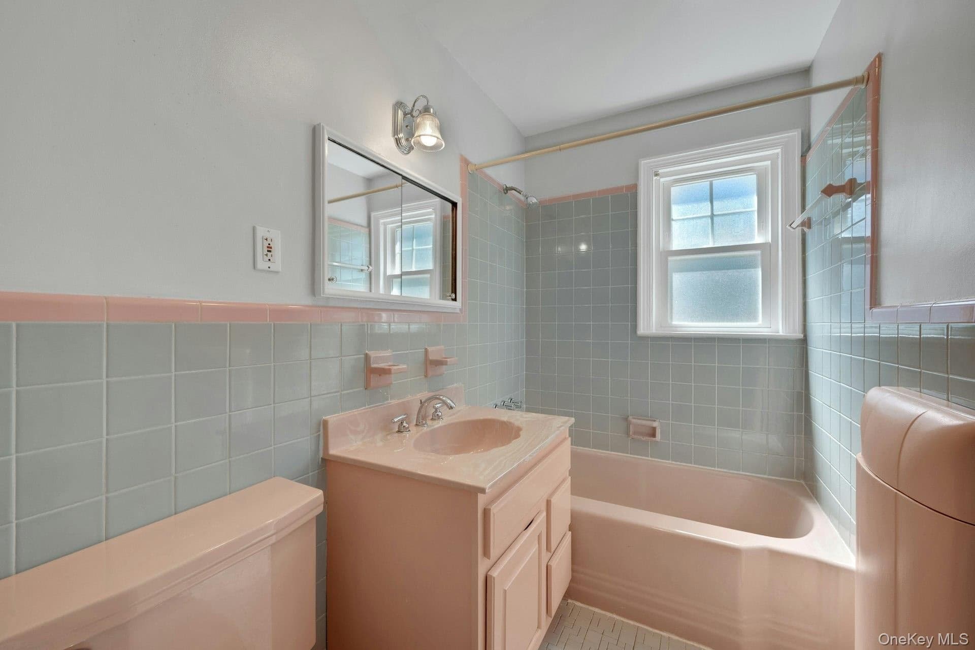 52 Fisher Avenue thumbnail 32