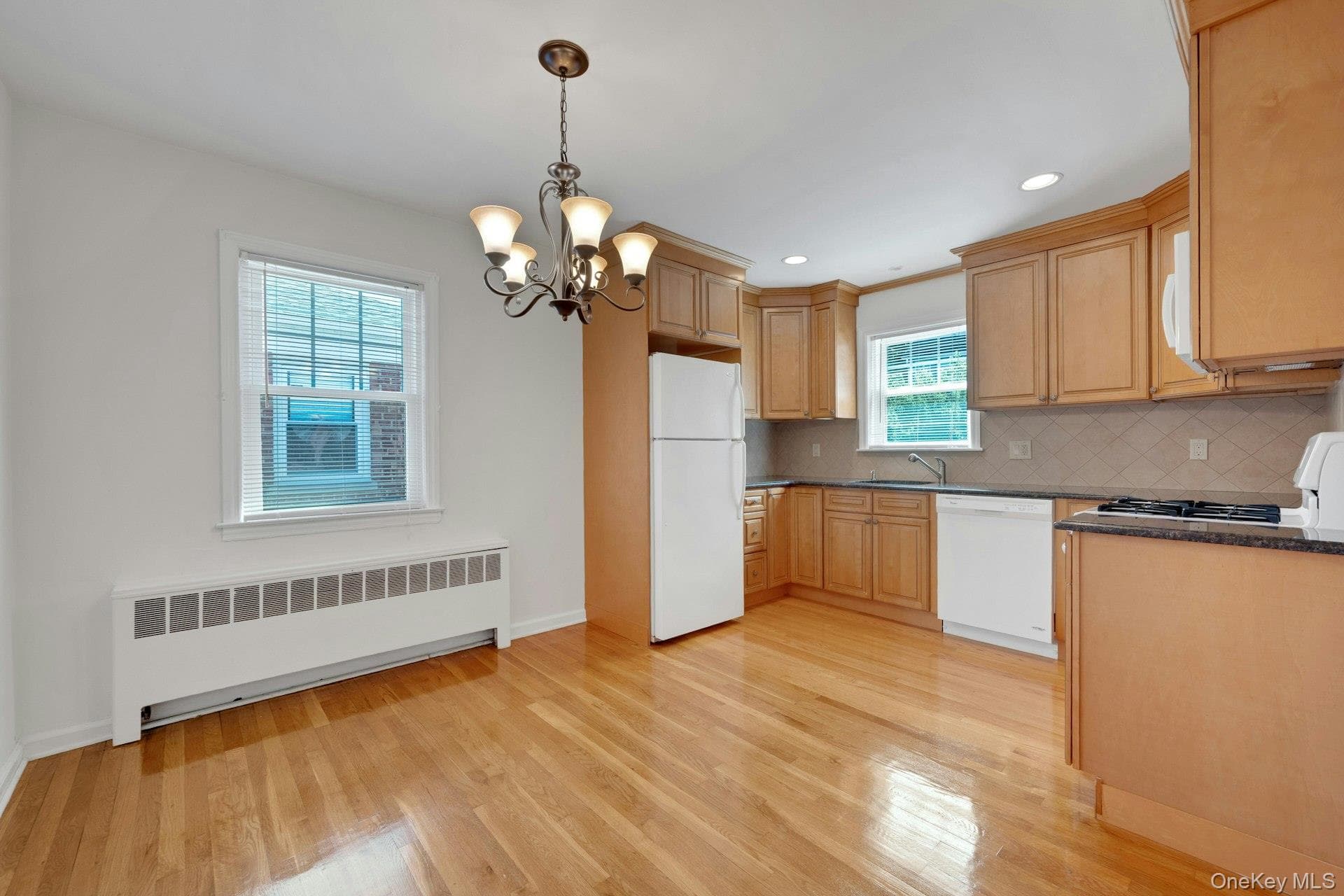 52 Fisher Avenue thumbnail 22