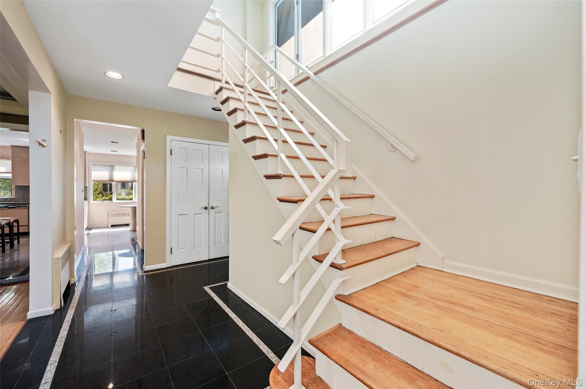 13802 Rockaway Beach Boulevard thumbnail 16