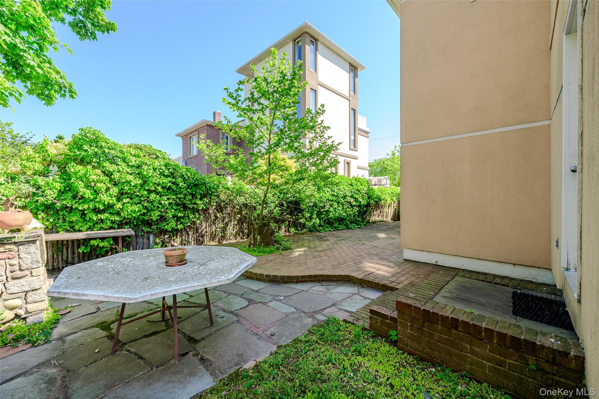 13802 Rockaway Beach Boulevard thumbnail 29