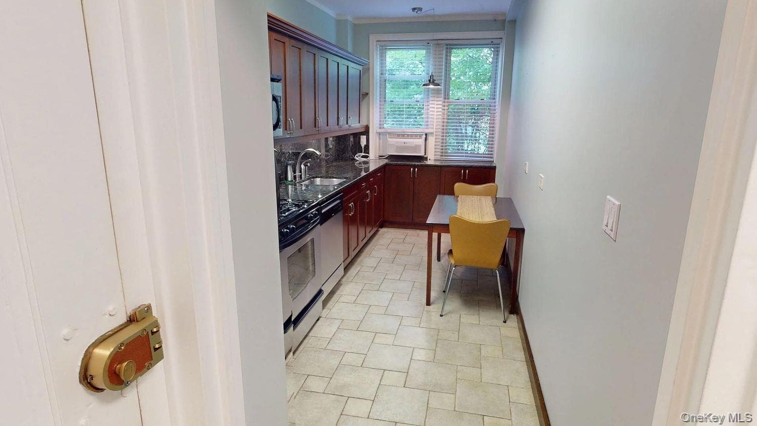 48-18 43rd Street Unit: 1C thumbnail 2