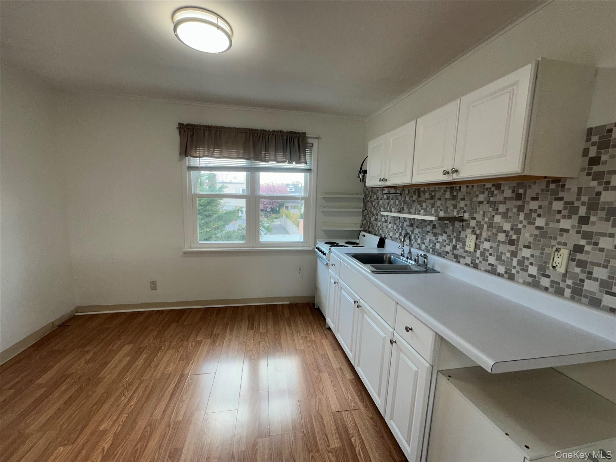 151-26 20th Avenue thumbnail 17