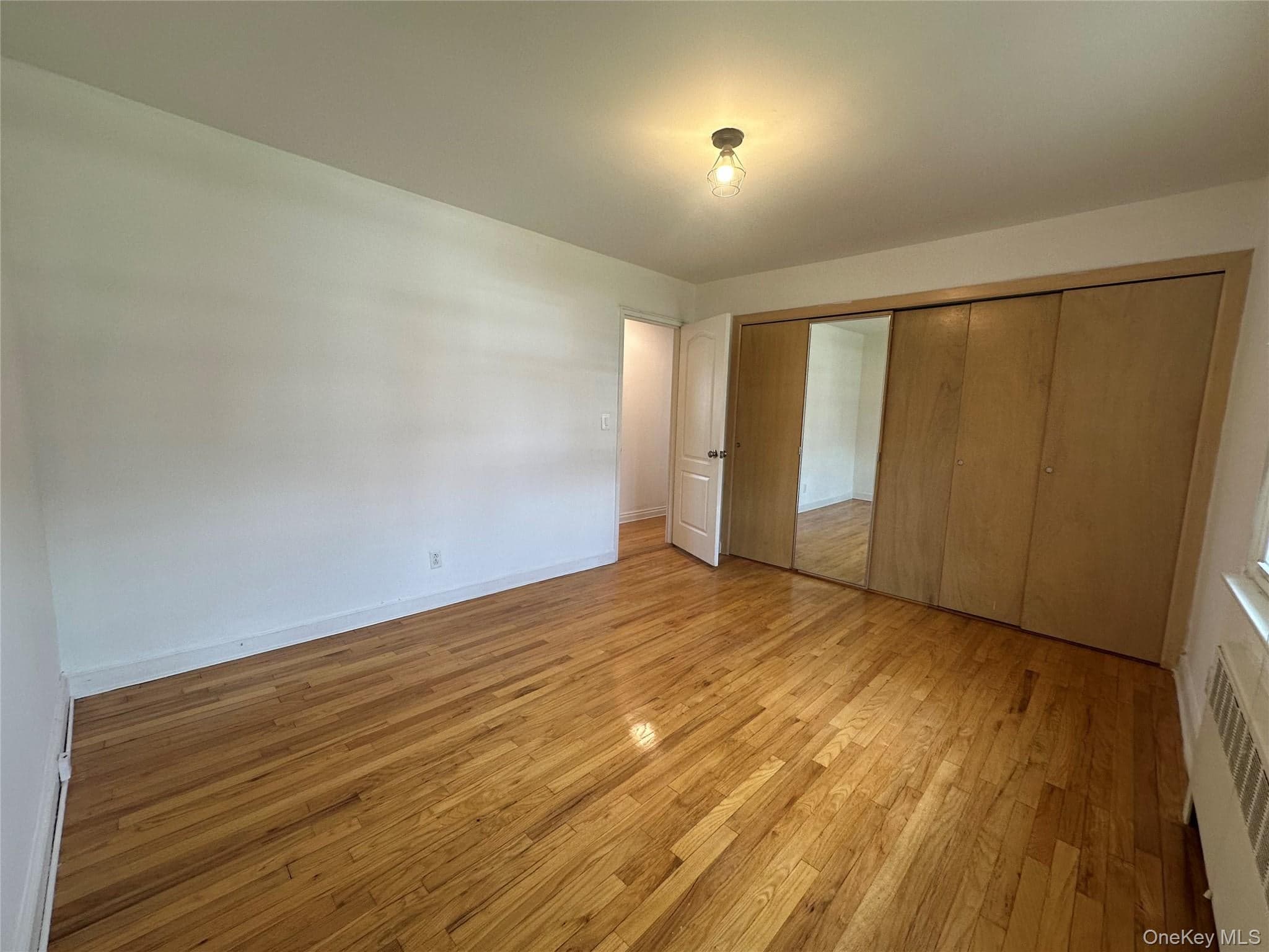 151-26 20th Avenue thumbnail 11