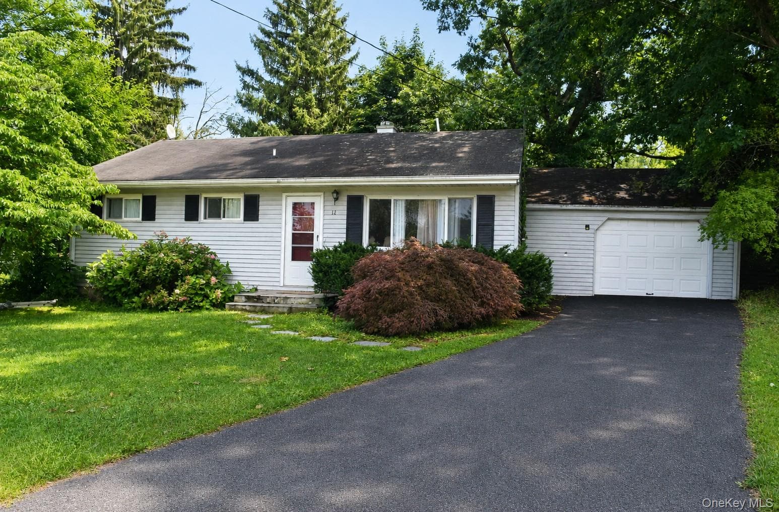 14 Perry Road, Cornwall