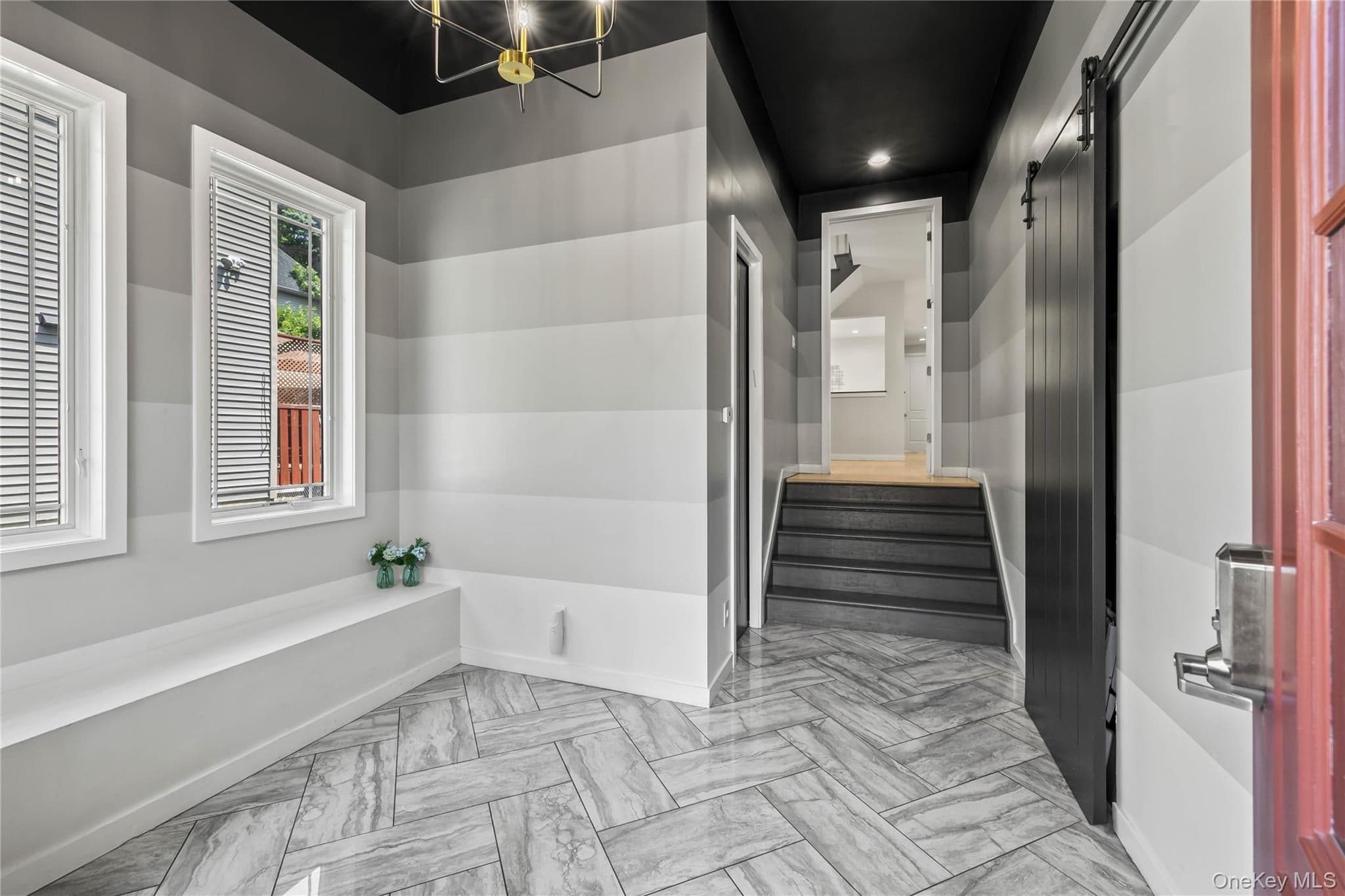 60 N Cole Avenue thumbnail 5