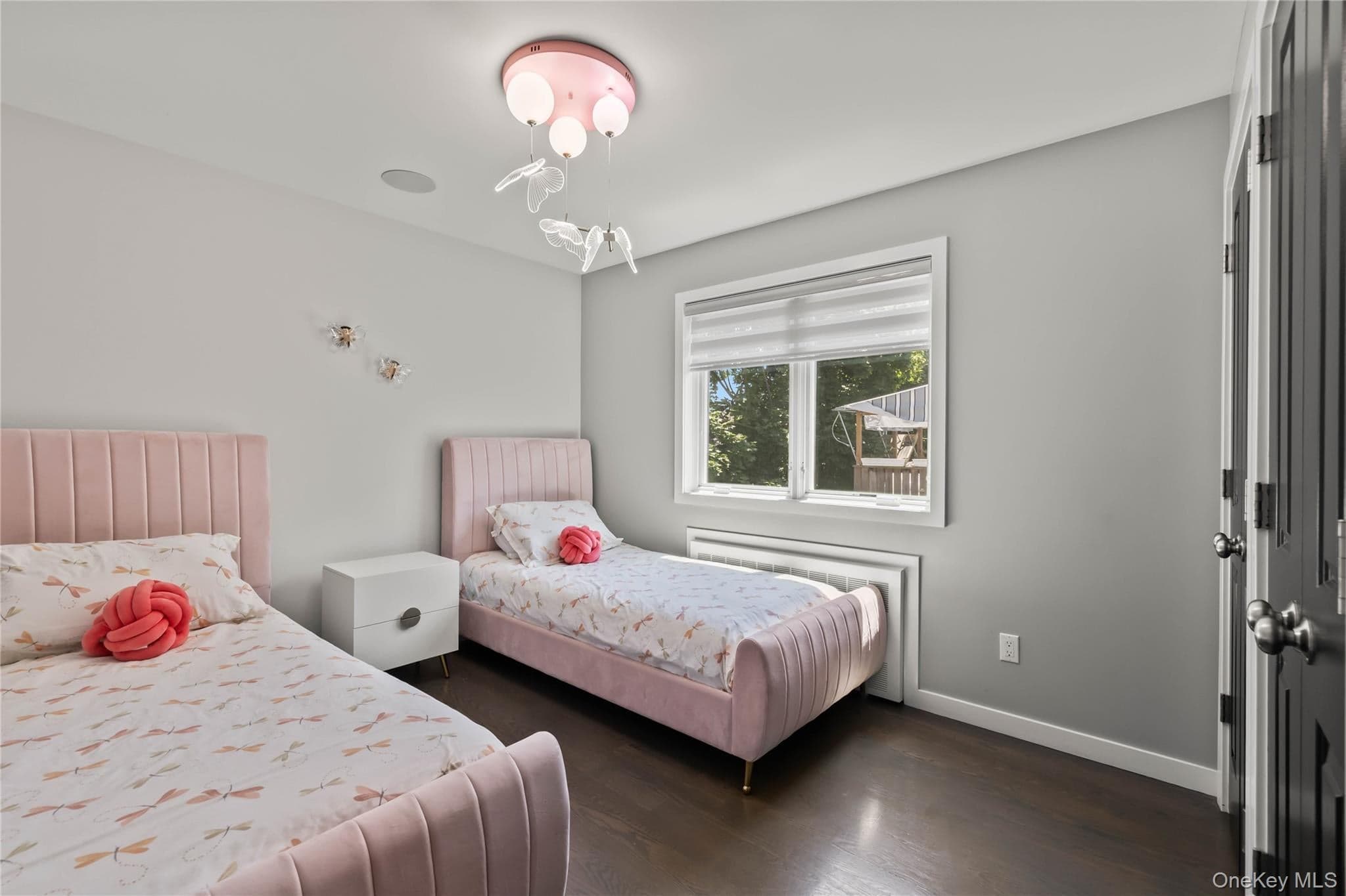 60 N Cole Avenue thumbnail 25