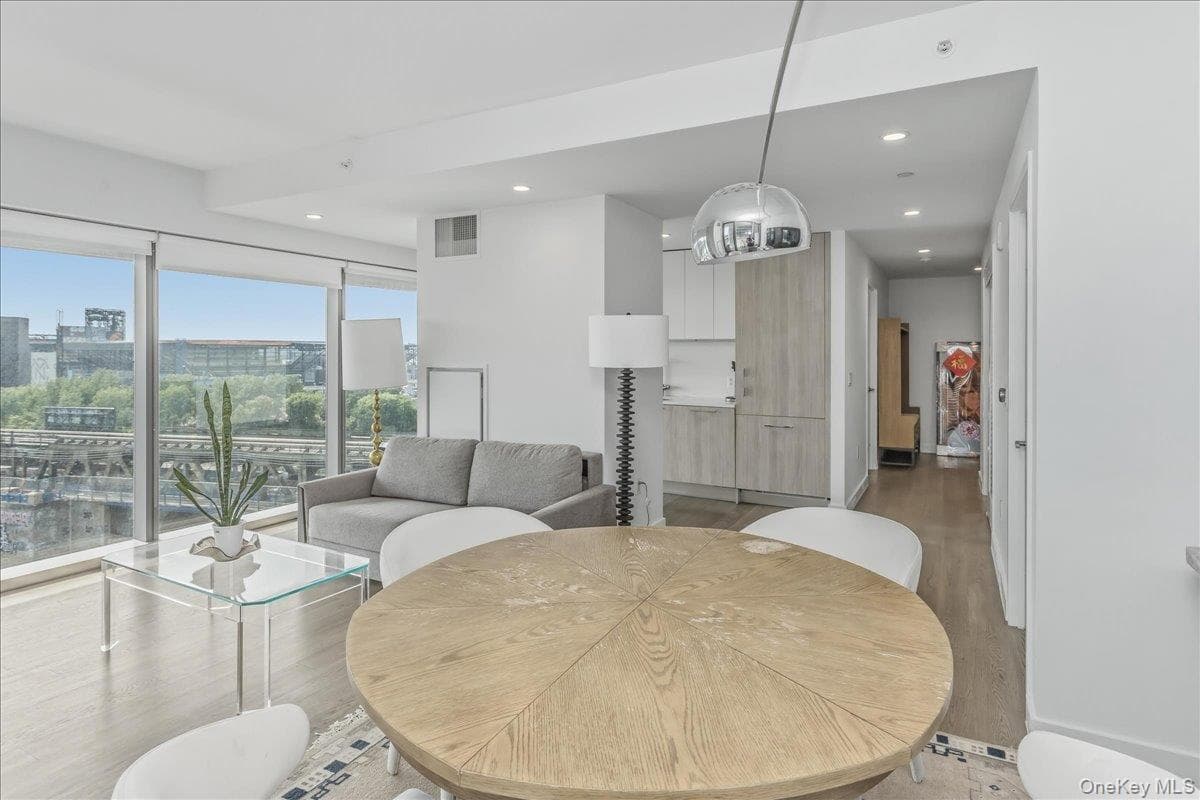131-03 40th Road Unit: 9N thumbnail 2