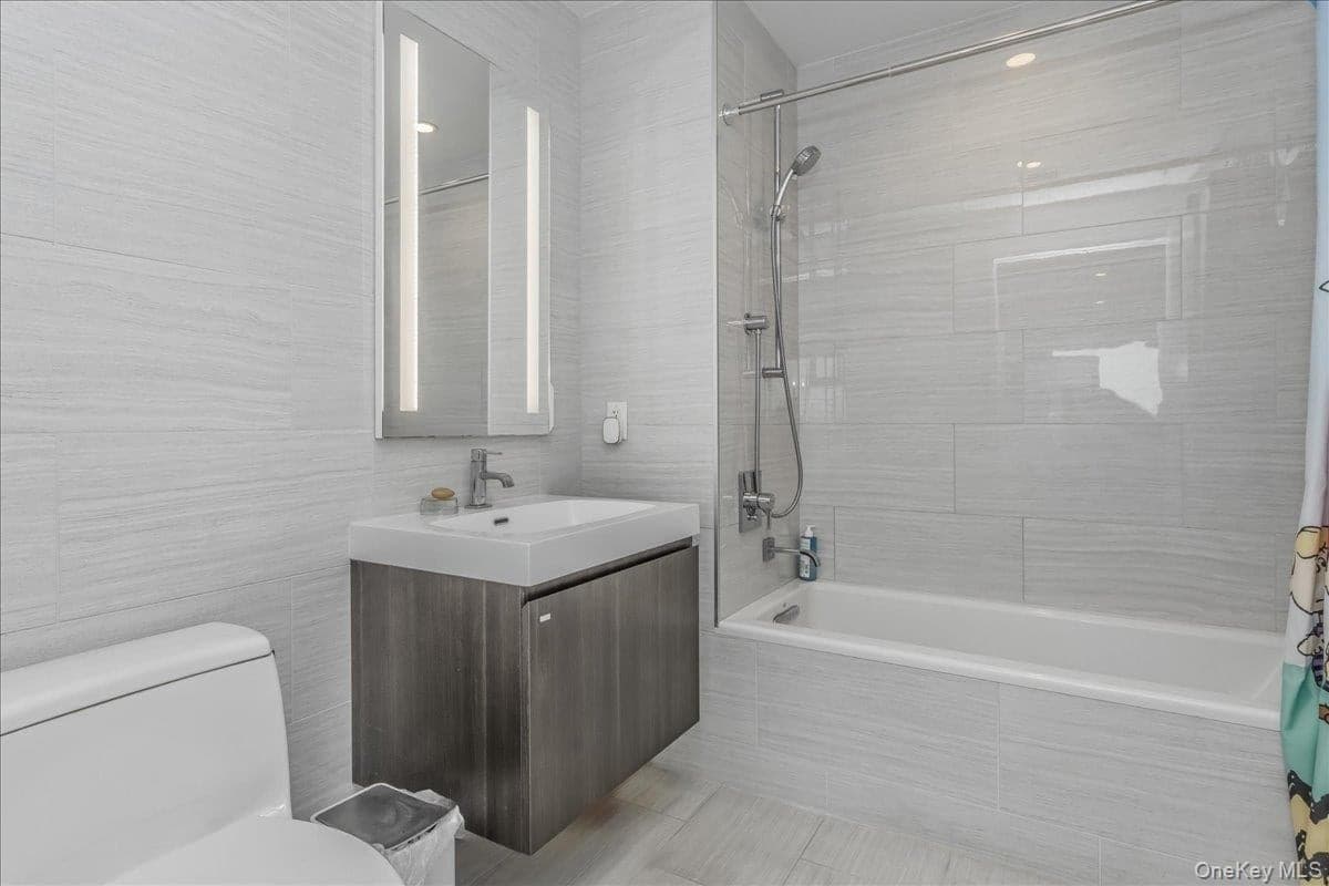 131-03 40th Road Unit: 9N thumbnail 11