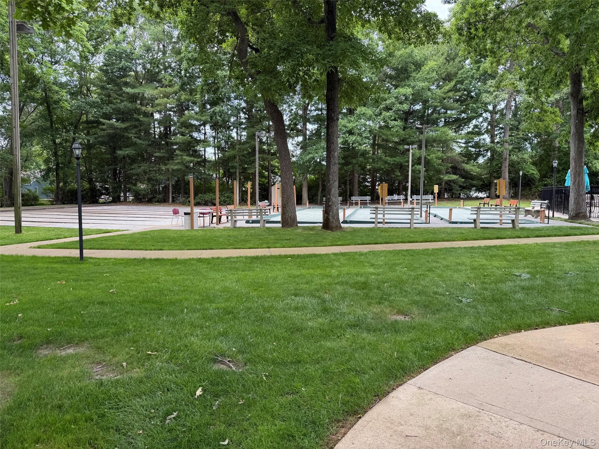 183 Kingston Drive thumbnail 27