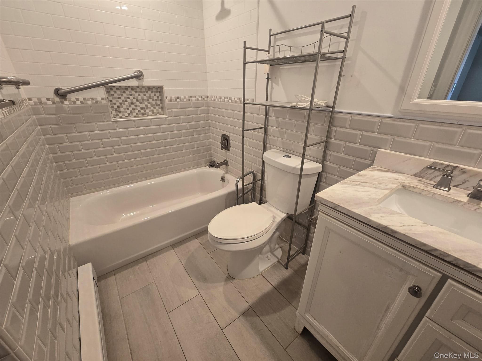 183 Kingston Drive thumbnail 16