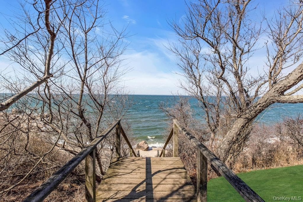 2655 Rocky Point Road thumbnail 3