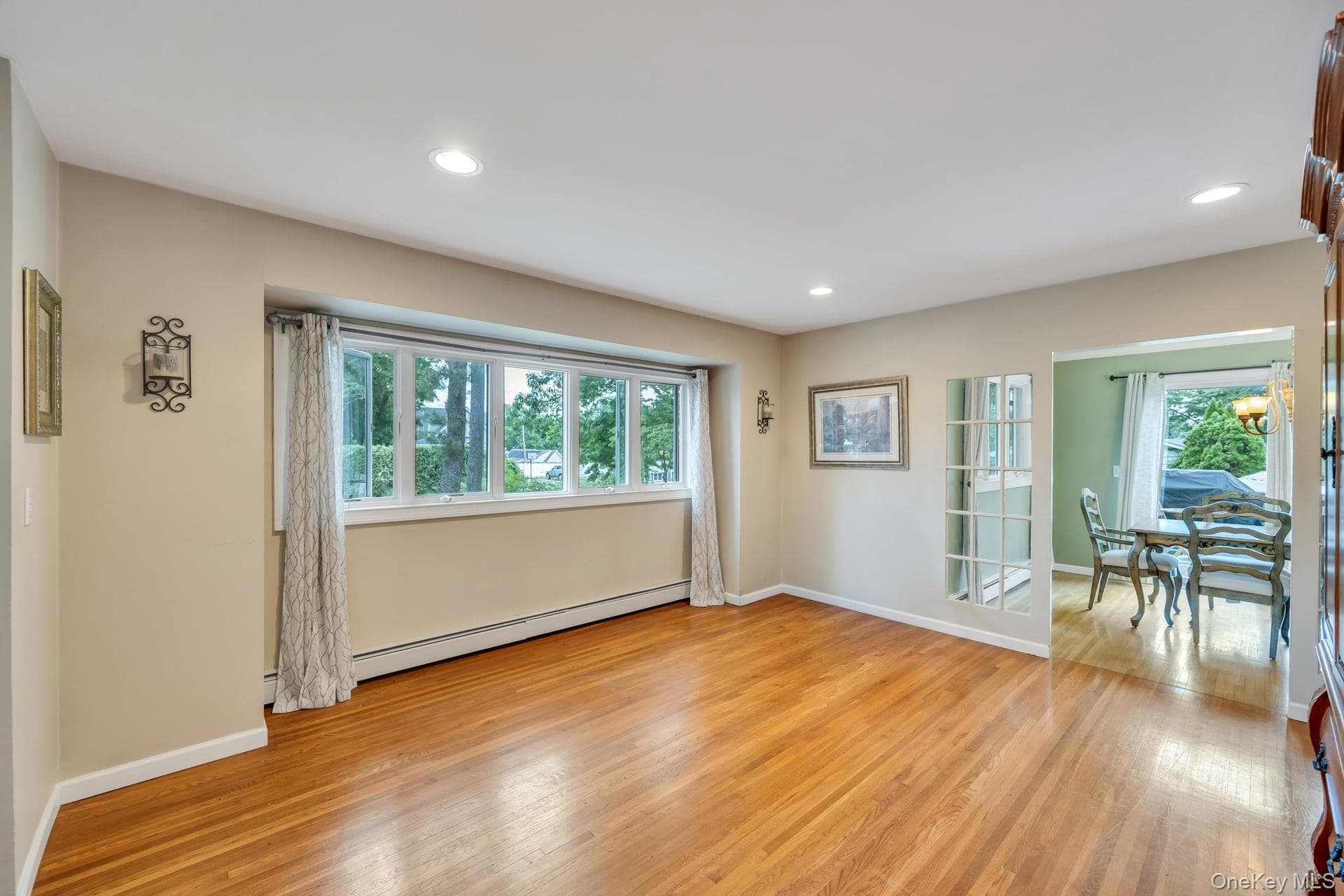 93 Midwood Avenue thumbnail 23