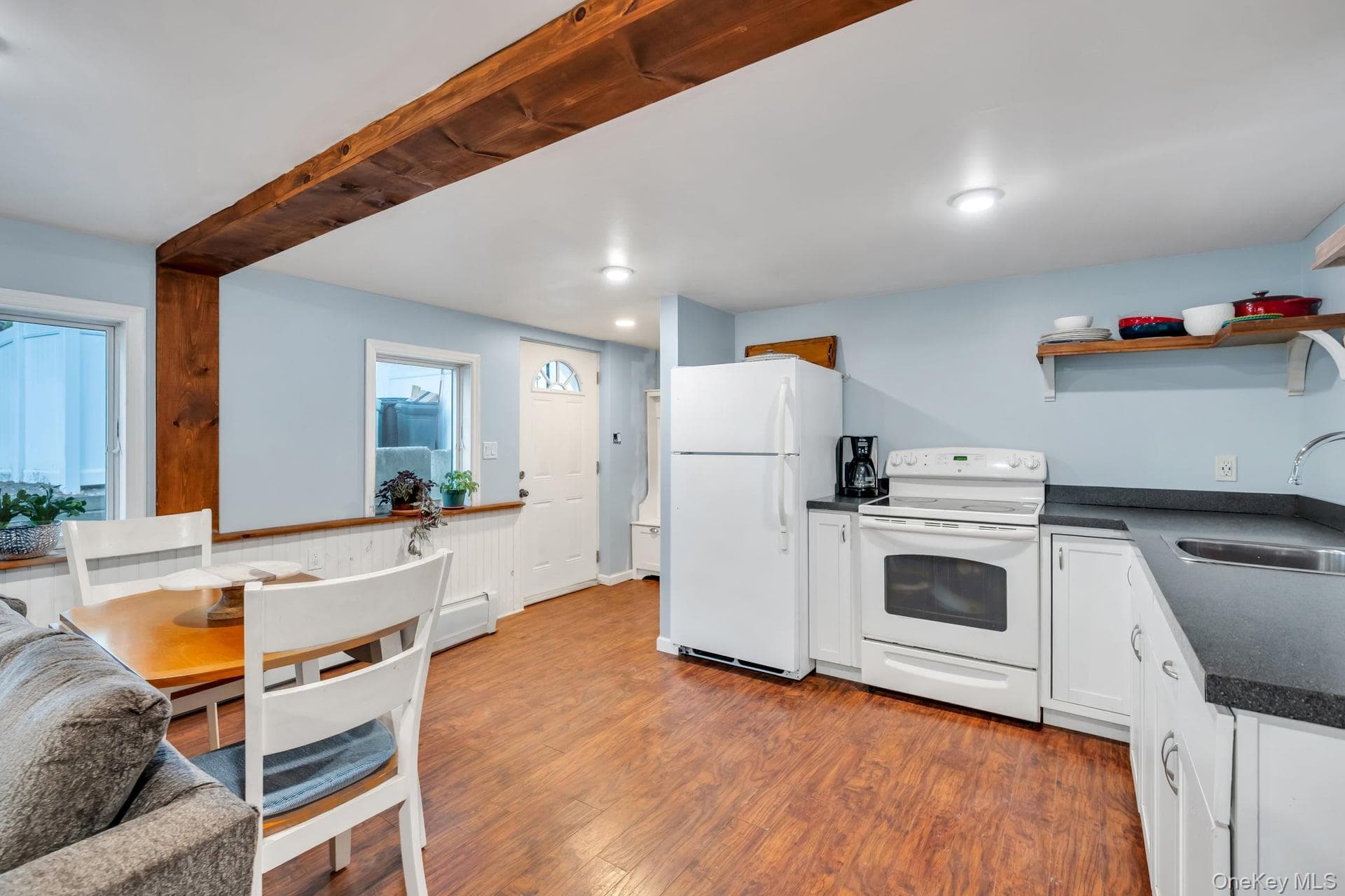93 Midwood Avenue thumbnail 42